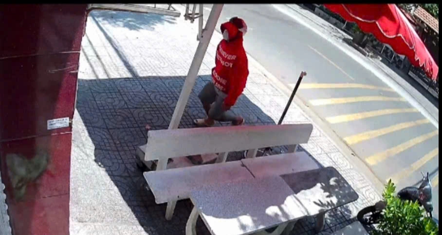 Công an bắt nhanh nghi can vào tận nhà chém giang hồ Hải "lộ" ở Vũng Tàu - Ảnh 1.