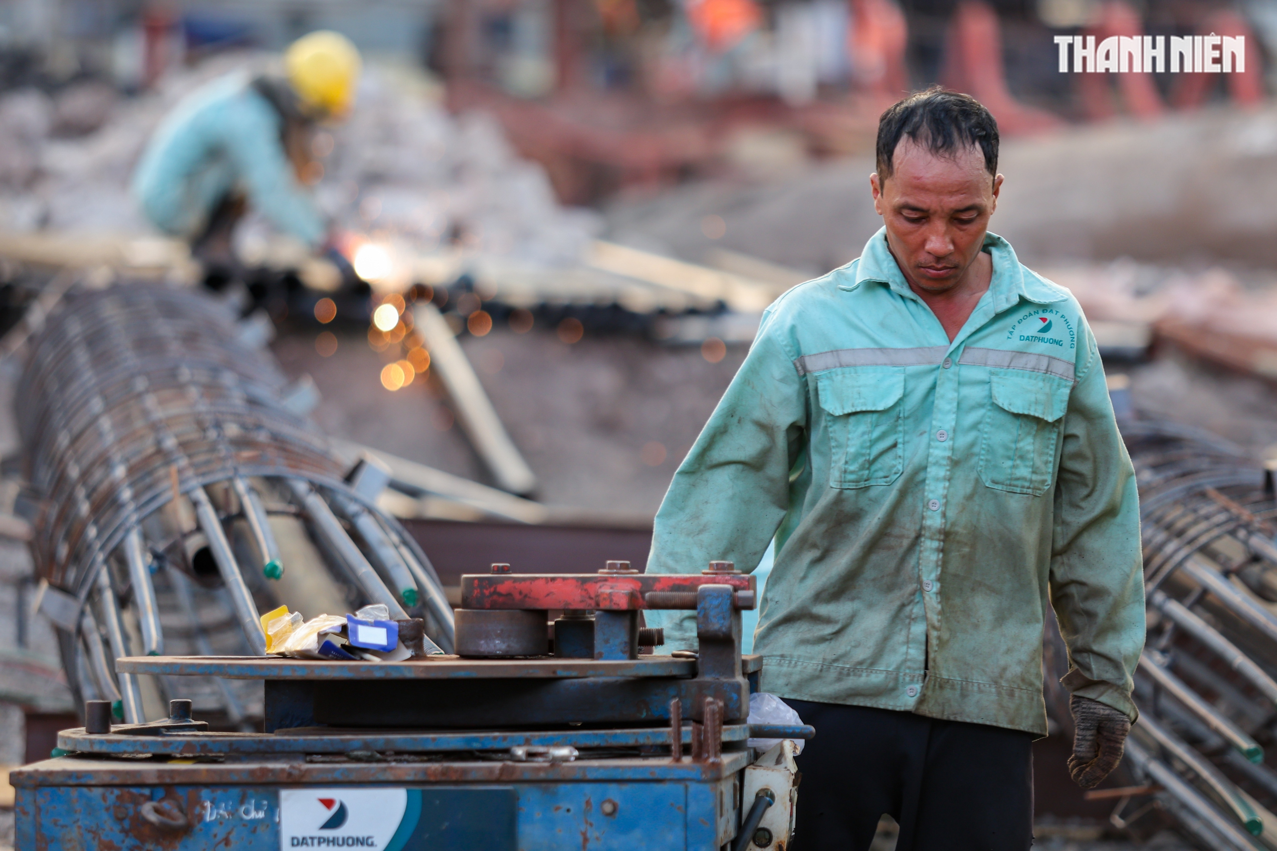 Cầu đi bộ ngh&igrave;n tỉ qua s&ocirc;ng S&agrave;i G&ograve;n dần th&agrave;nh h&igrave;nh sau một năm thi c&ocirc;ng - Ảnh 6.