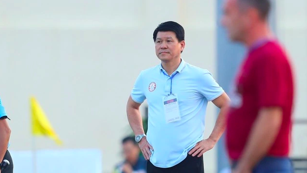 HLV Vũ Tiến Th&agrave;nh &lsquo;về lại chốn cũ&rsquo; đấu HAGL, Ninh B&igrave;nh liệu c&oacute; được tận hưởng niềm vui?
- Ảnh 1.