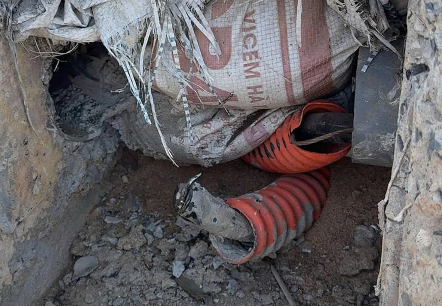 Cao tốc Biên Hòa - Vũng Tàu bị trộm cáp điện chiếu sáng- Ảnh 1.