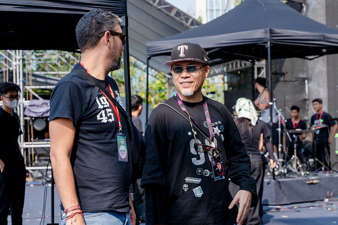 Nhạc sĩ Huy Tuấn v&agrave; h&agrave;nh tr&igrave;nh &acirc;m nhạc: Ki&ecirc;n tr&igrave; l&agrave; ch&igrave;a kh&oacute;a th&agrave;nh c&ocirc;ng - Ảnh 5.