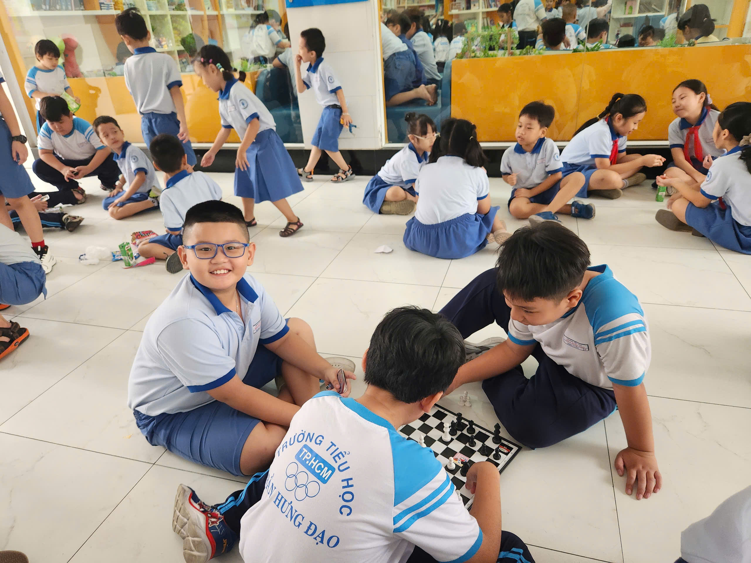 Nhịp sống thể thao trong những trường tiểu học tại TP.HCM - Ảnh 2.