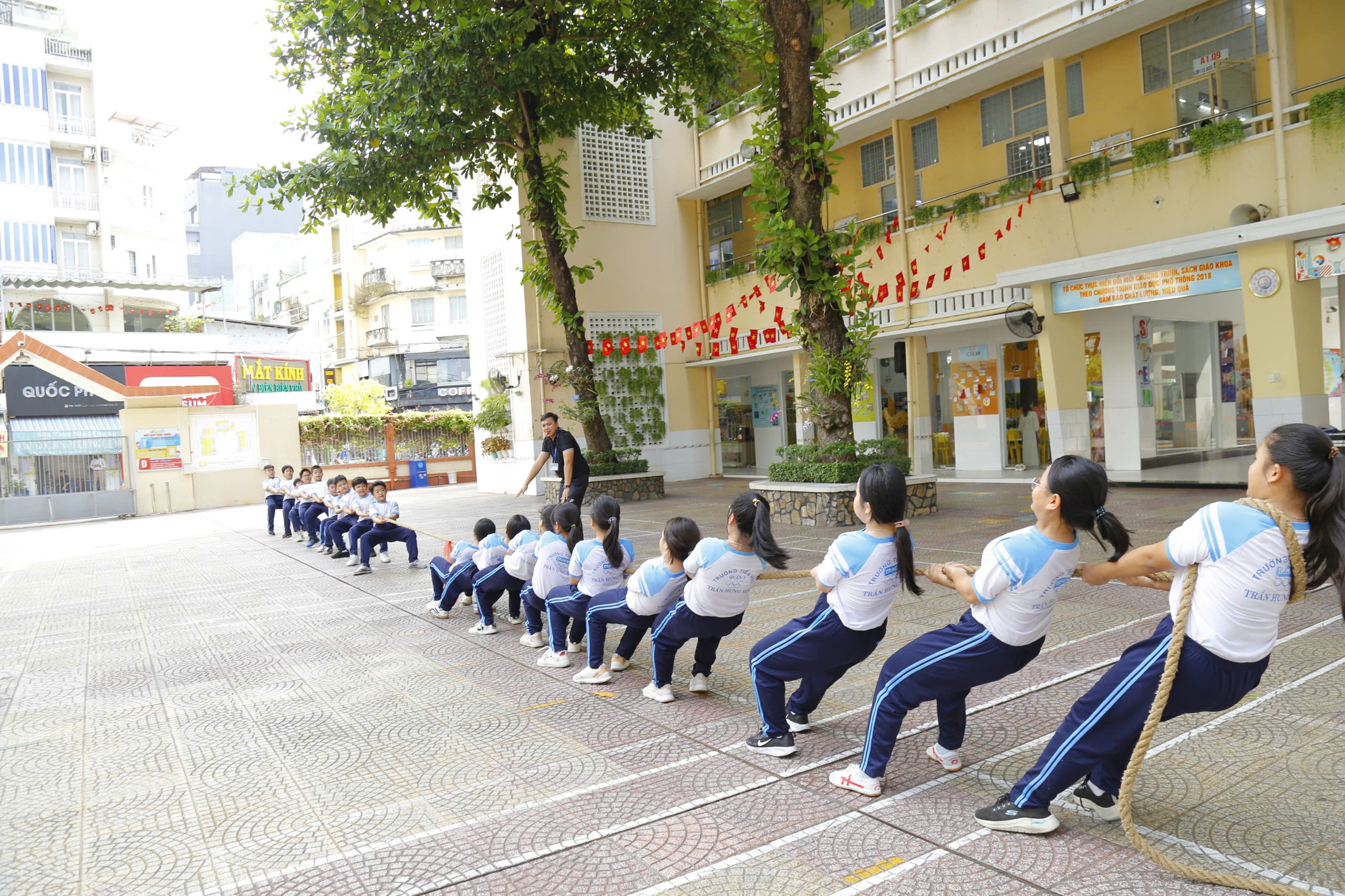 Nhịp sống thể thao trong những trường tiểu học tại TP.HCM - Ảnh 8.