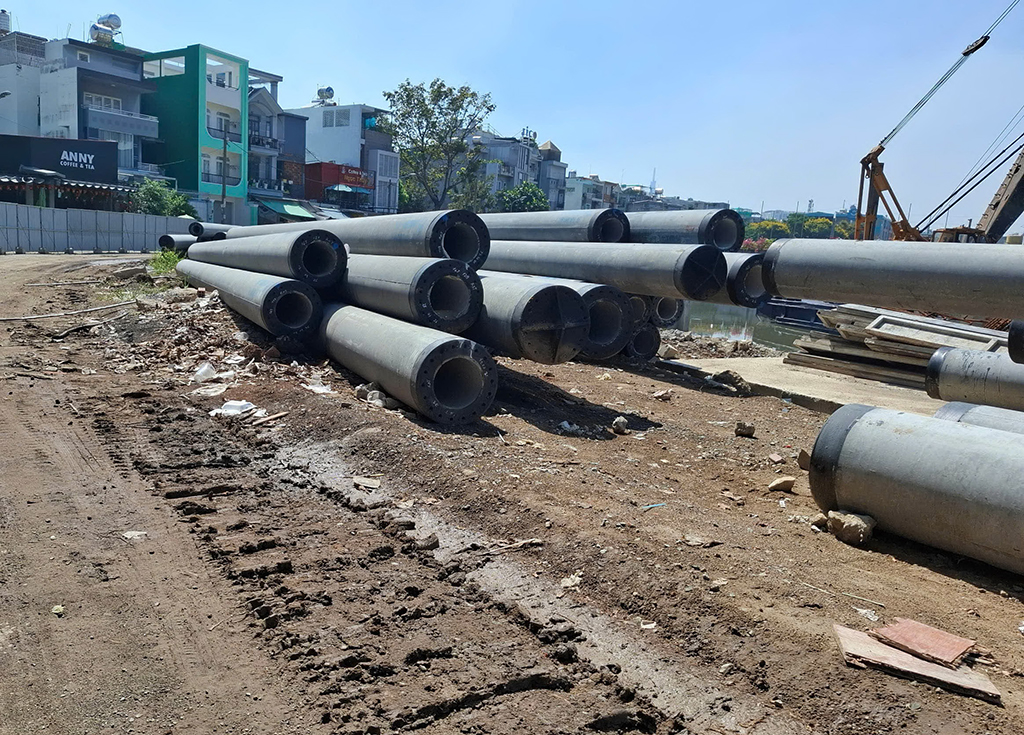 Thi công đường Tân Thới Hiệp 2026 gây khó khăn cho người dân di chuyển - Ảnh 3.