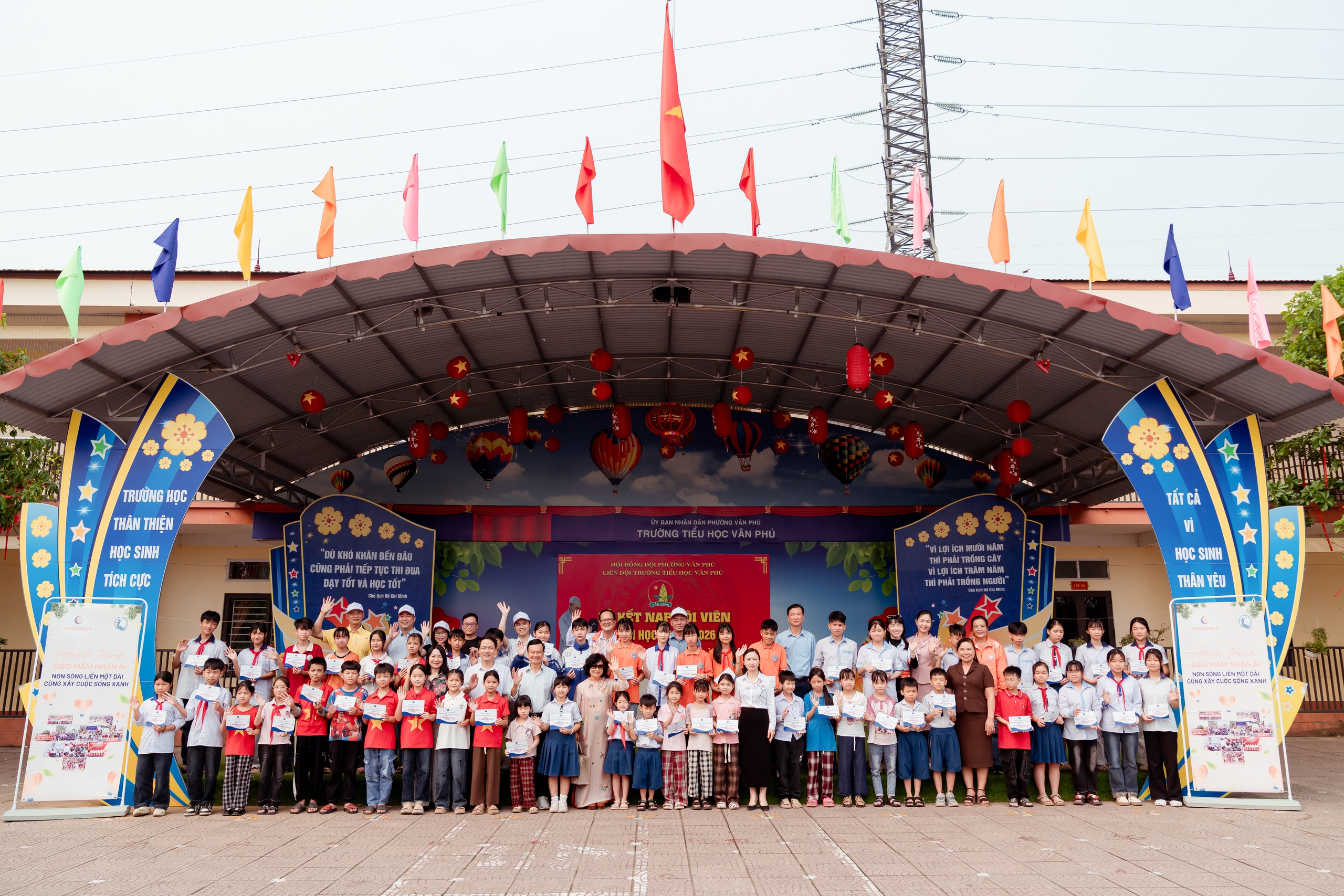 Cùng Tôn Đông Á khởi đầu hành trình ‘Đồng hành phát triển - Vững bước vươn xa’ - Ảnh 2.