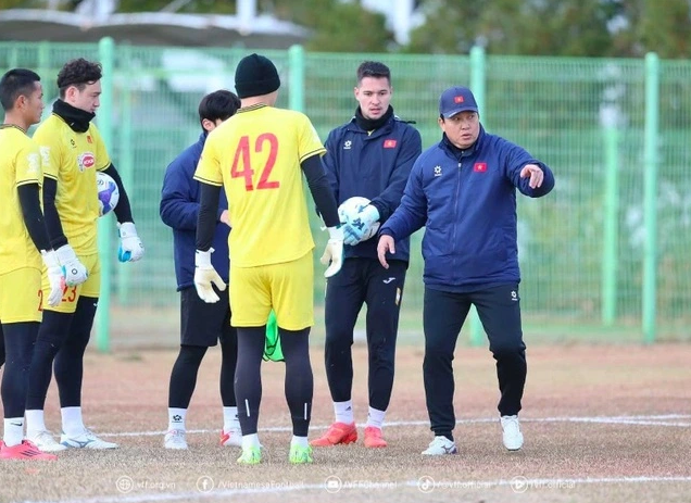 VFF v&agrave; nước cờ cực s&aacute;ng suốt, thủ m&ocirc;n đội tuyển Việt Nam c&agrave;ng được n&acirc;ng chất: L&agrave; v&igrave;&hellip;
- Ảnh 1.