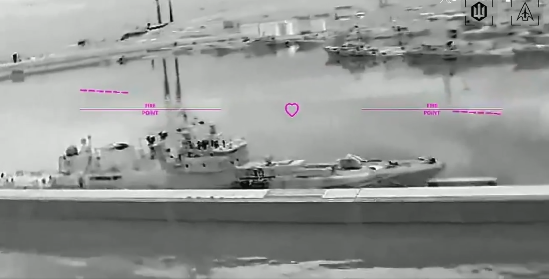 Chiến sự Ukraine ngày 1.503: Kyiv đánh tàu tên lửa, giàn khoan Nga - Ảnh 1.