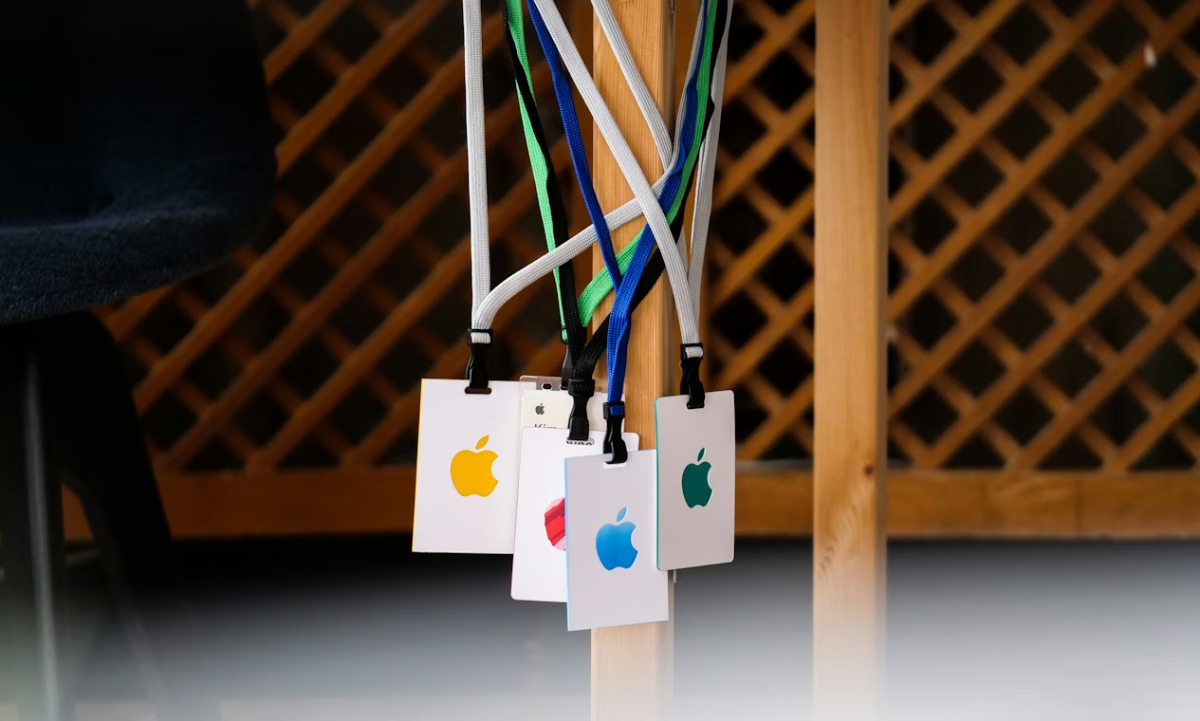 Apple bị cáo buộc sao chép trái phép 70 triệu video trên YouTube