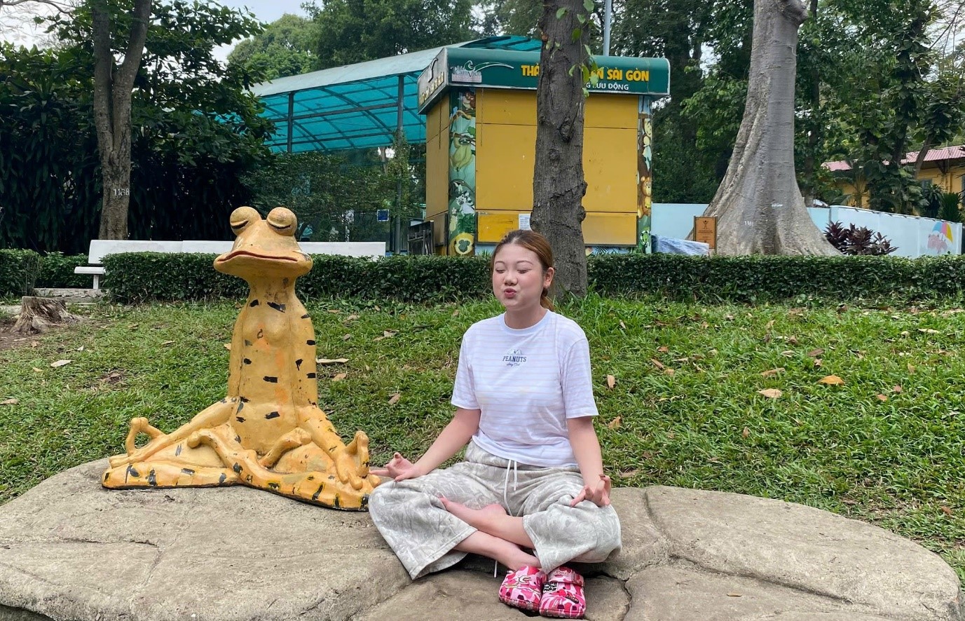 &lsquo;Ếch ngồi thiền&rsquo; Thảo Cầm Vi&ecirc;n bỗng dưng &lsquo;hot rần rần&rsquo;, nhiều người xếp h&agrave;ng để check-in - Ảnh 5.