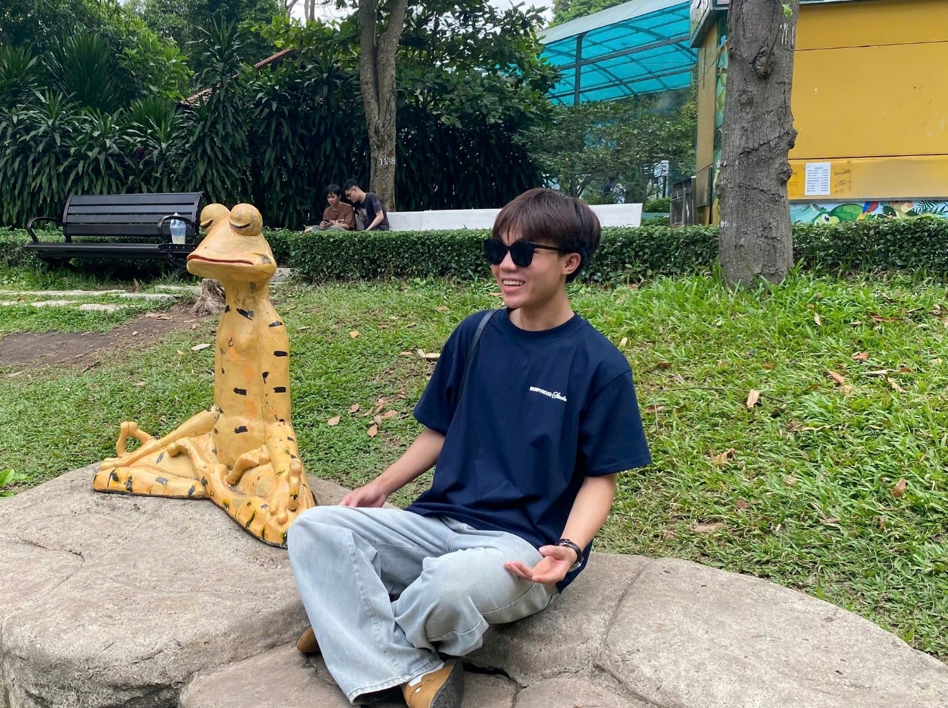 &lsquo;Ếch ngồi thiền&rsquo; Thảo Cầm Vi&ecirc;n bỗng dưng &lsquo;hot rần rần&rsquo;, nhiều người xếp h&agrave;ng để check-in - Ảnh 4.