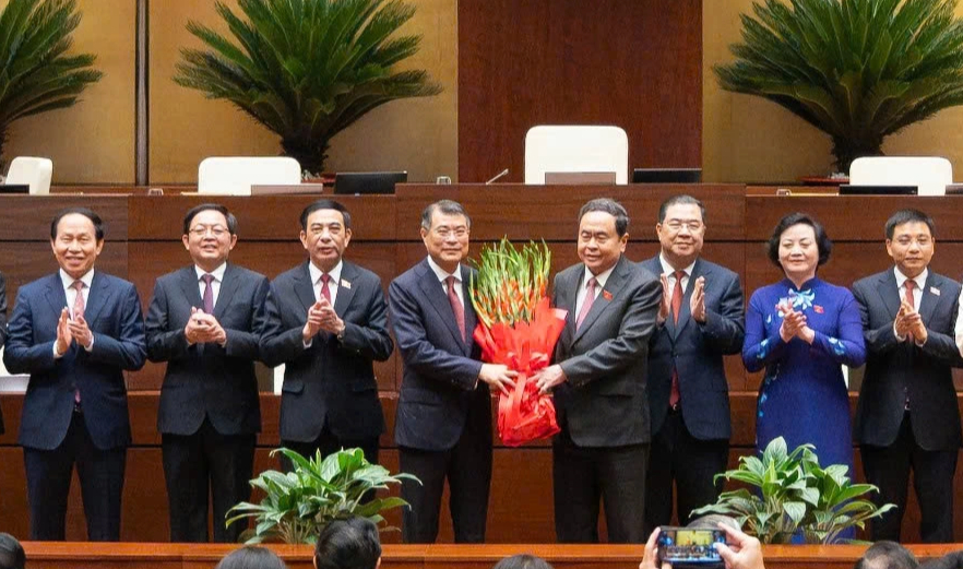 Quốc hội phê chuẩn bổ nhiệm 6 phó thủ tướng - Ảnh 1.