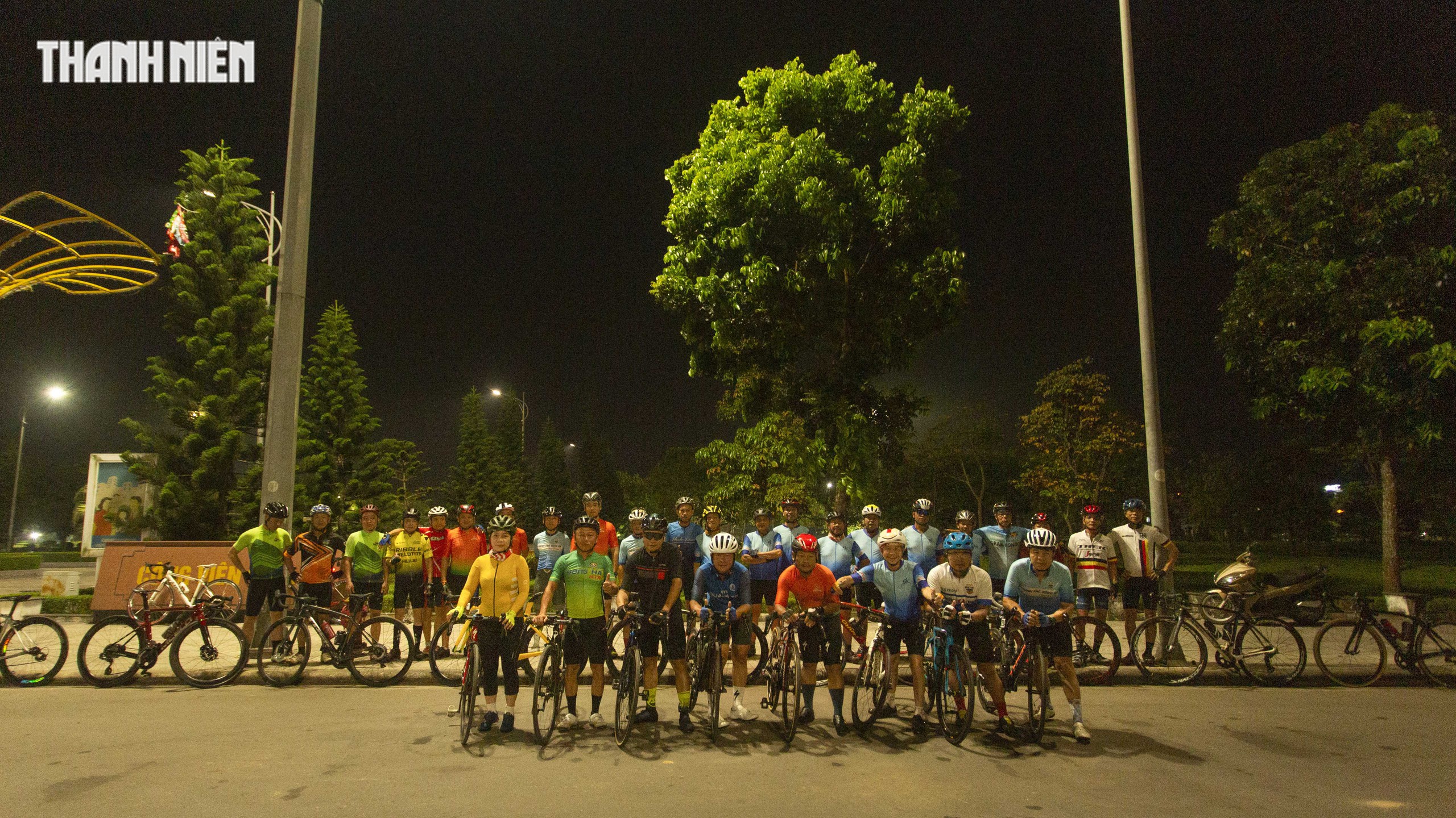 VĐV xe đạp Quảng Trị 'tăng l&iacute;p', sẵn s&agrave;ng cho Ng&agrave;y hội đạp xe V&igrave; h&ograve;a b&igrave;nh- Ảnh 1.