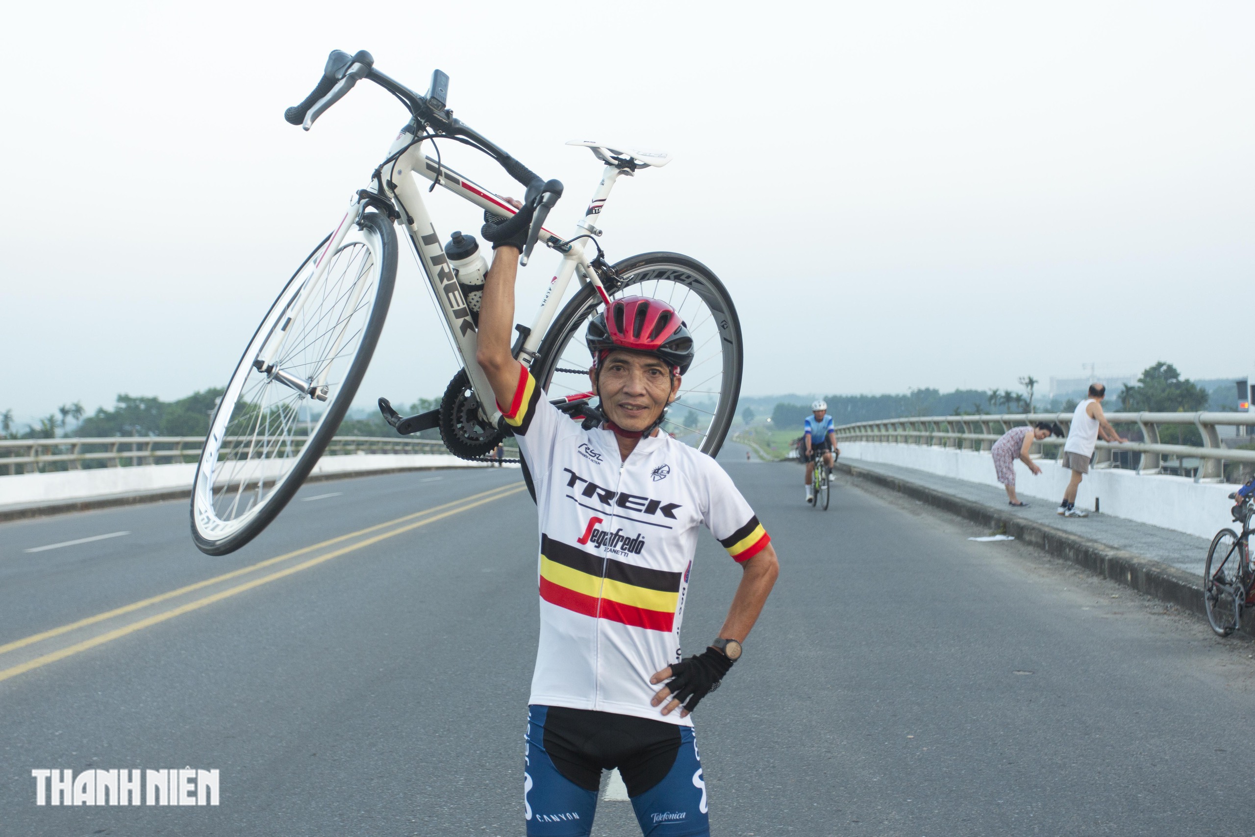 VĐV xe đạp Quảng Trị 'tăng l&iacute;p', sẵn s&agrave;ng cho Ng&agrave;y hội đạp xe V&igrave; h&ograve;a b&igrave;nh- Ảnh 7.