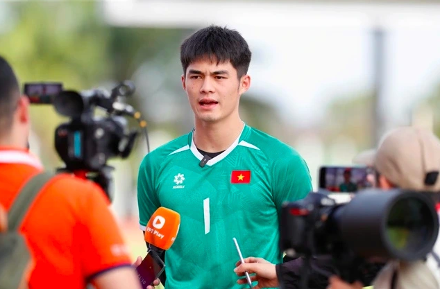 U.23 Việt Nam ‘nhập’ thêm ngôi sao, quyết chiến ASIAD 20: Cơ hội tạo cú sốc?
- Ảnh 3. U.23 Việt Nam ‘nhập’ thêm ngôi sao, quyết chiến ASIAD 20: Cơ hội tạo cú sốc?
- Ảnh 3.