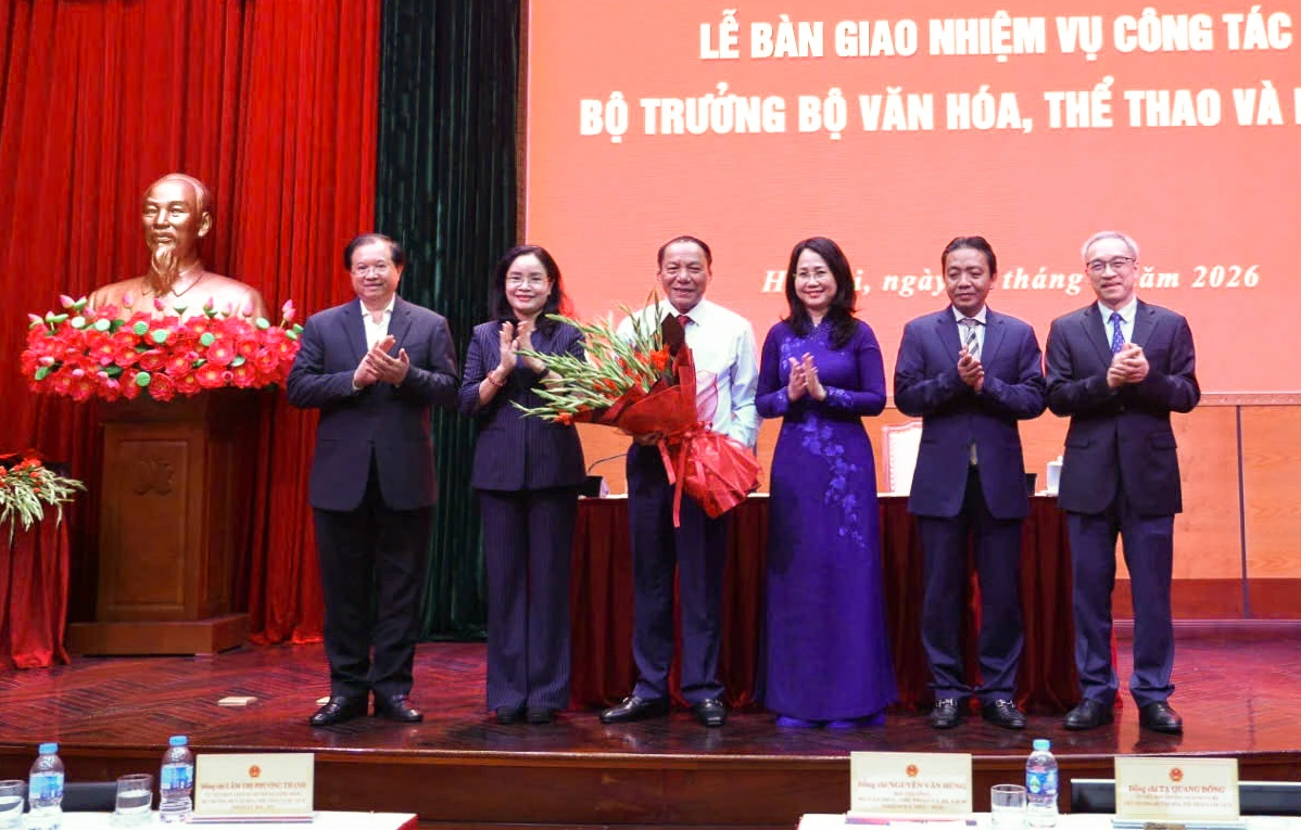 - Ảnh 4. - Ảnh 4.