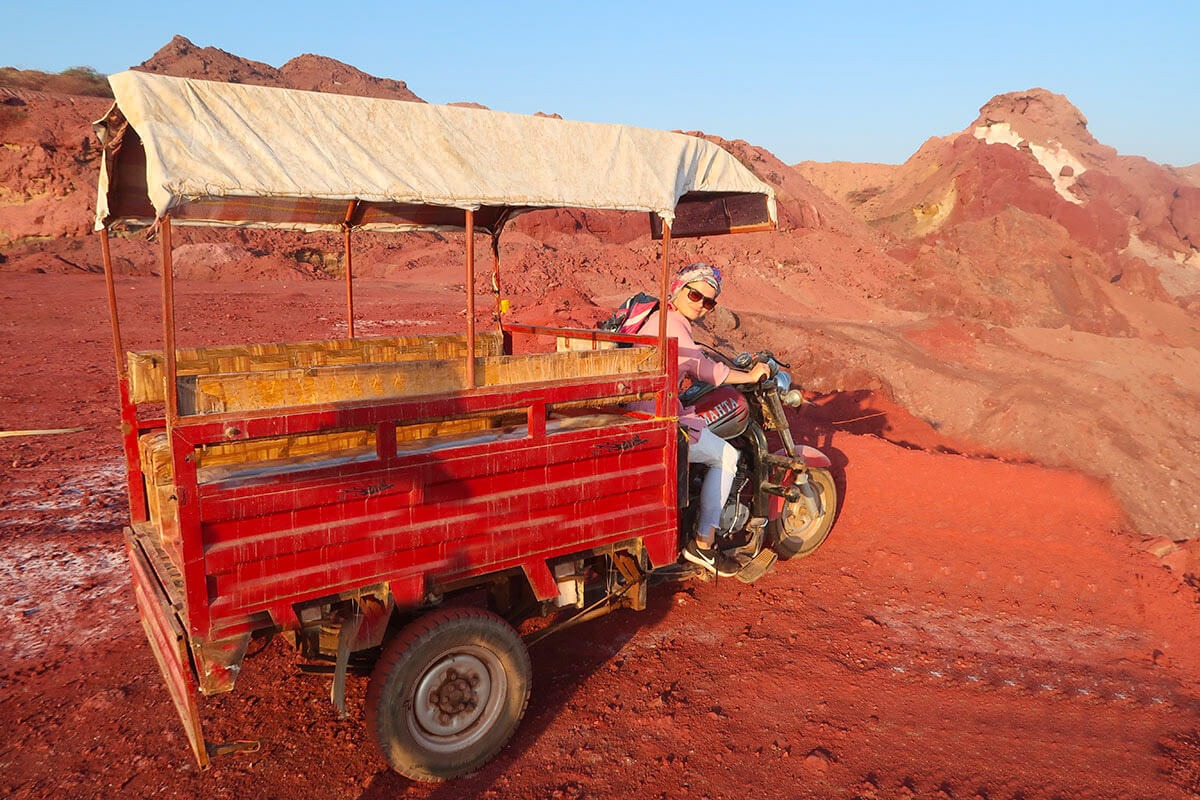 Khám phá hòn đảo 'đẹp như ở hành tinh khác' ngay giữa eo biển Hormuz- Ảnh 5. Khám phá hòn đảo 'đẹp như ở hành tinh khác' ngay giữa eo biển Hormuz- Ảnh 5.
