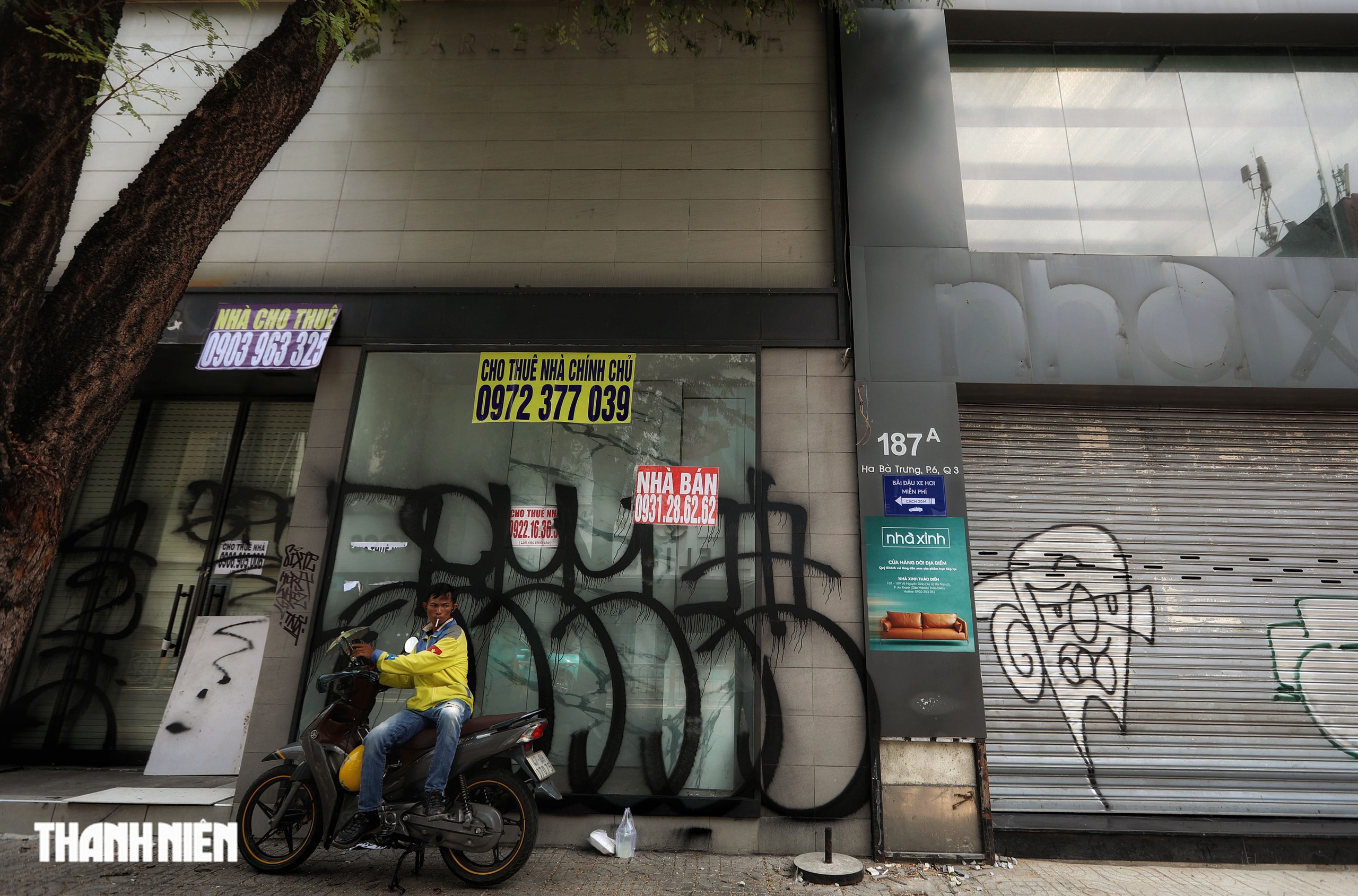 Hàng loạt mặt bằng "đất vàng" trung tâm TP.HCM bỏ trống kéo dài - Ảnh 7. Hàng loạt mặt bằng "đất vàng" trung tâm TP.HCM bỏ trống kéo dài - Ảnh 7.