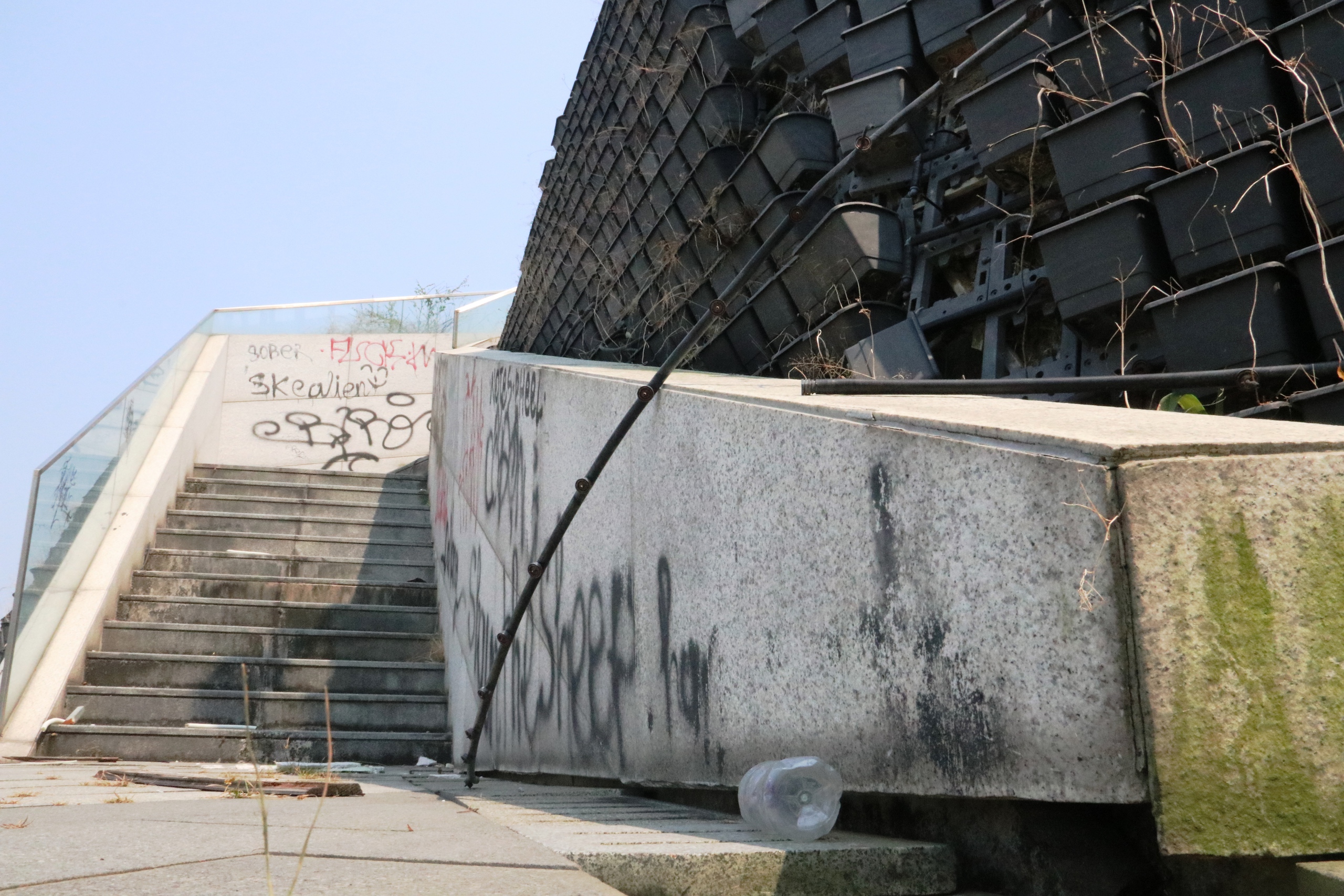 Bến du thuyền trăm tỉ của Vũ nh&ocirc;m 'ngủ qu&ecirc;n' b&ecirc;n s&ocirc;ng H&agrave;n- Ảnh 20.