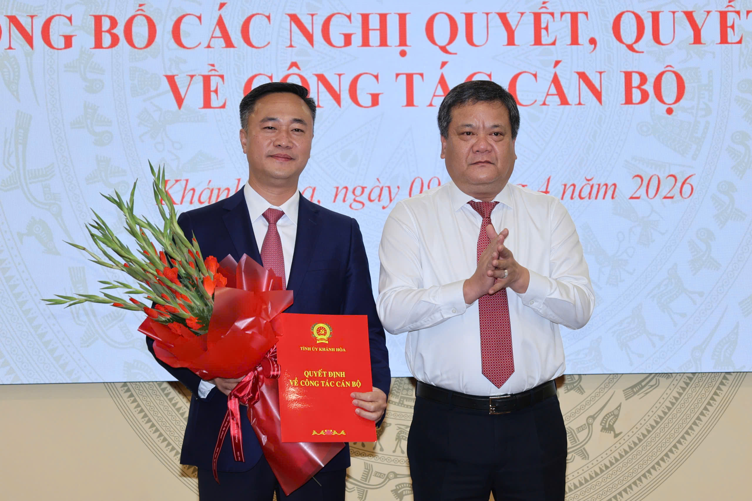 Quyết định nh&acirc;n sự tỉnh kh&aacute;nh h&ograve;a 2026 &ndash; 2031: Hội nghị c&ocirc;ng bố l&atilde;nh đạo mới - Ảnh 2.