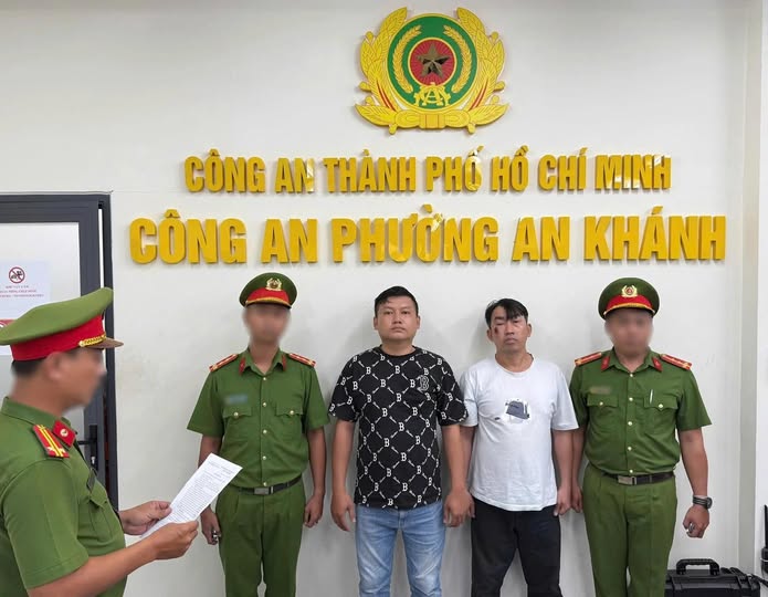Công an TP.HCM bắt tạm giam 2 người đánh nhau vì tiếng còi xe- Ảnh 1.