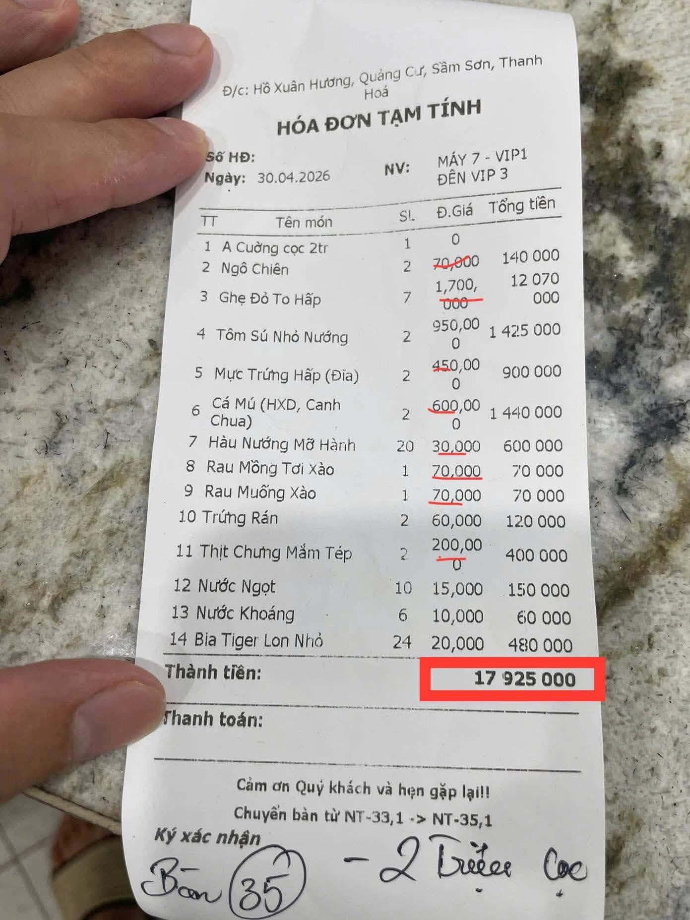 Làm rõ vụ hóa đơn 7 kg ghẹ đỏ giá hơn 12 triệu đồng ở Sầm Sơn- Ảnh 1.