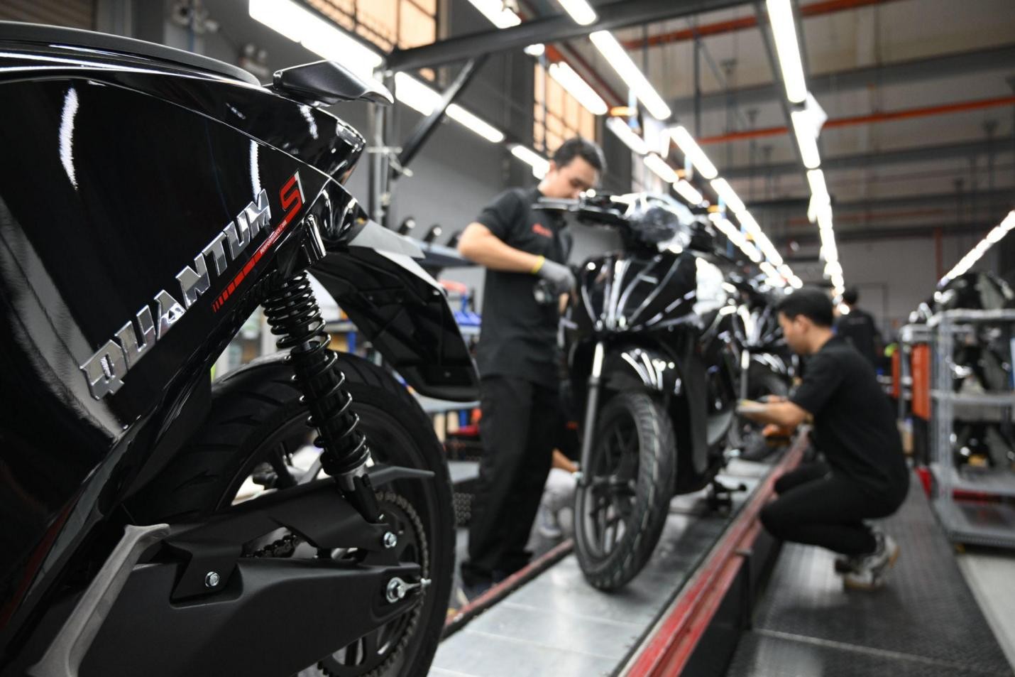Kiểm chứng độ bền xe điện Dat Bike trong điều kiện vận hành khắc nghiệt - Ảnh 3.