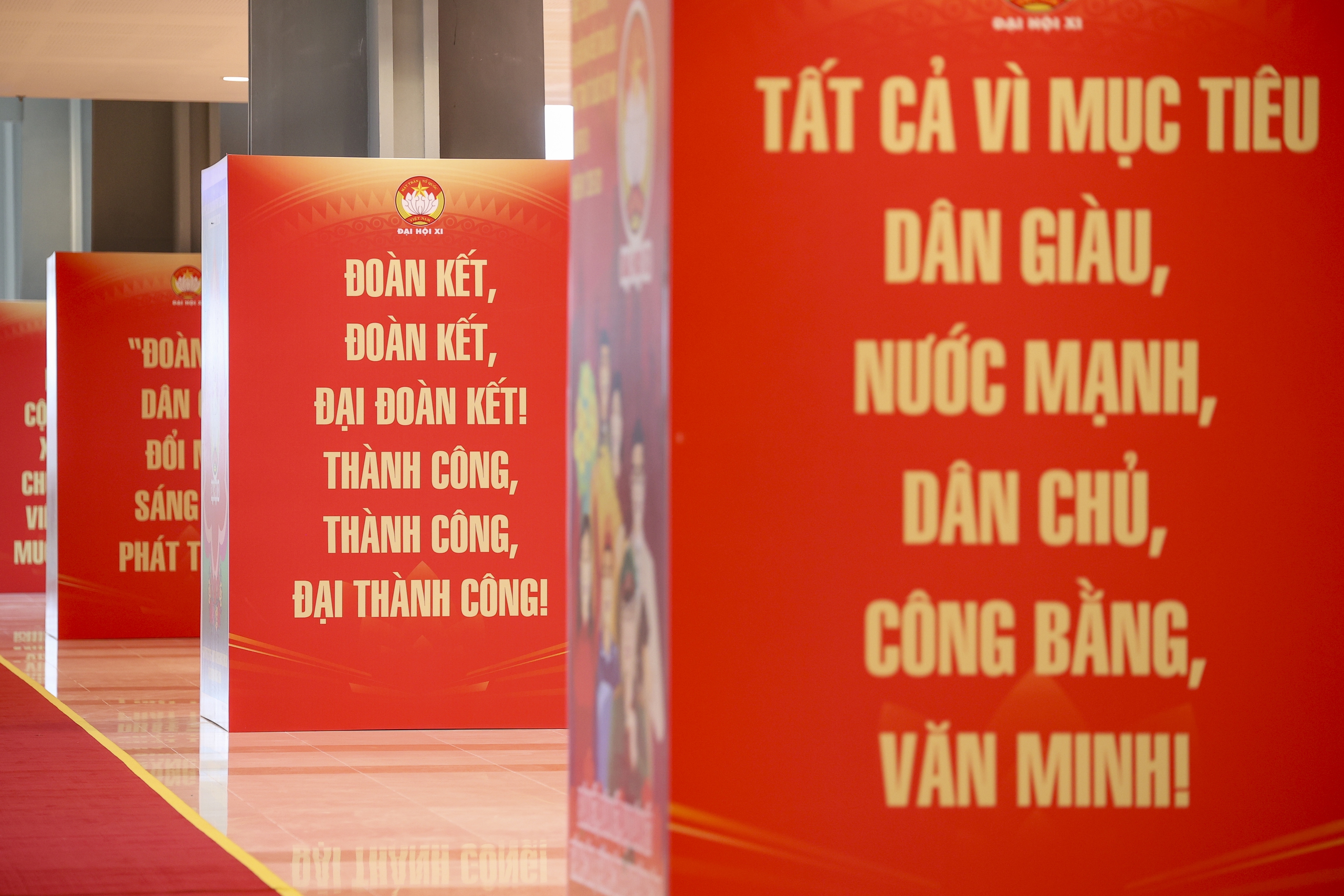 Chủ tịch Ủy ban T.Ư MTTQ Việt Nam kiểm tra c&ocirc;ng t&aacute;c chuẩn bị Đại hội XI - Ảnh 13.