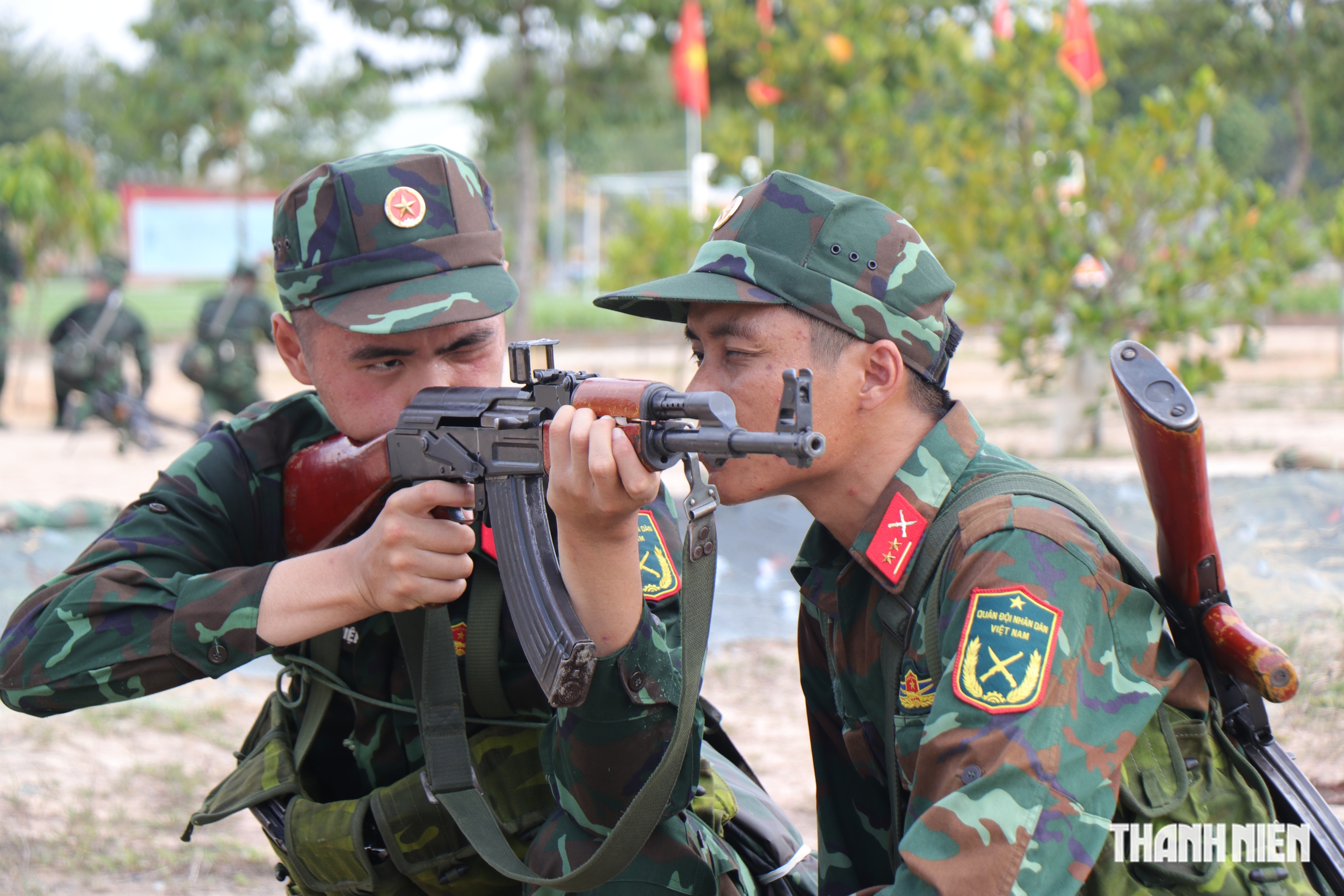 Chiến sĩ mới Trung đo&agrave;n Gia Định r&egrave;n bản lĩnh trước ng&agrave;y kiểm tra '3 tiếng nổ'- Ảnh 4.