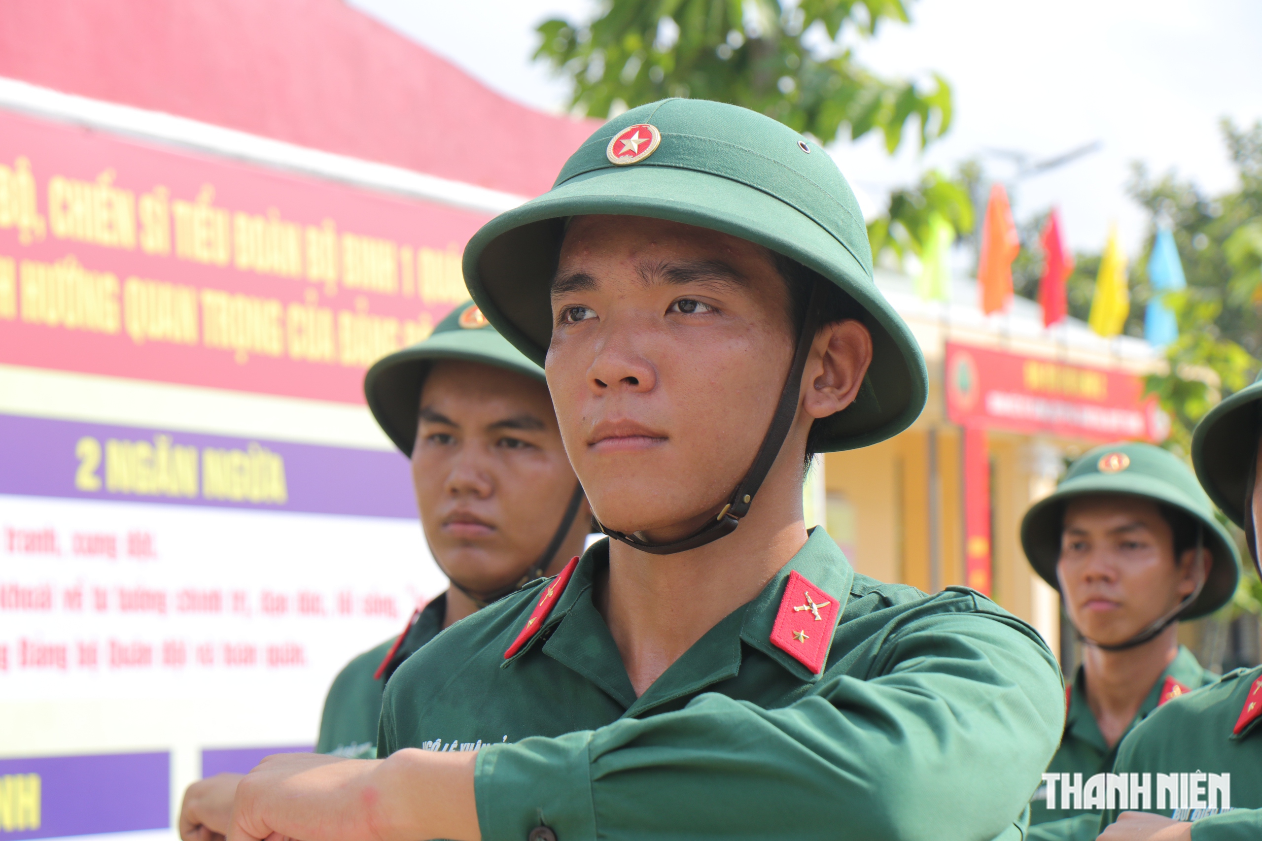 Chiến sĩ mới Trung đo&agrave;n Gia Định r&egrave;n bản lĩnh trước ng&agrave;y kiểm tra '3 tiếng nổ'- Ảnh 8.