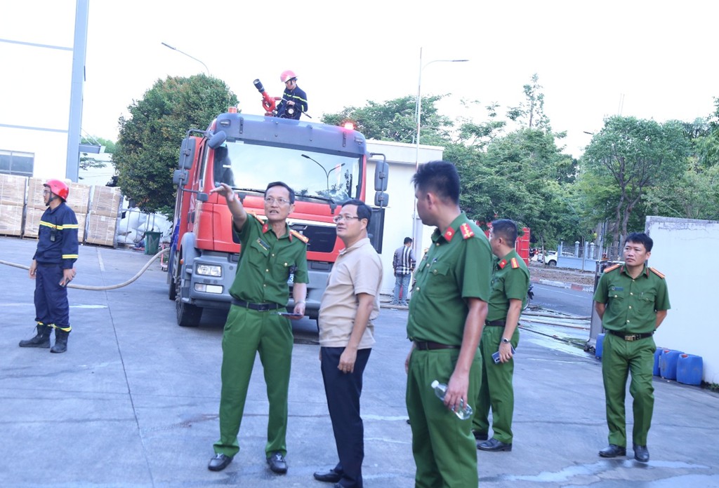 Công an thành phố Đồng Nai thông tin vụ chữa cháy ở KCN Nhơn Trạch 6 - Ảnh 2.