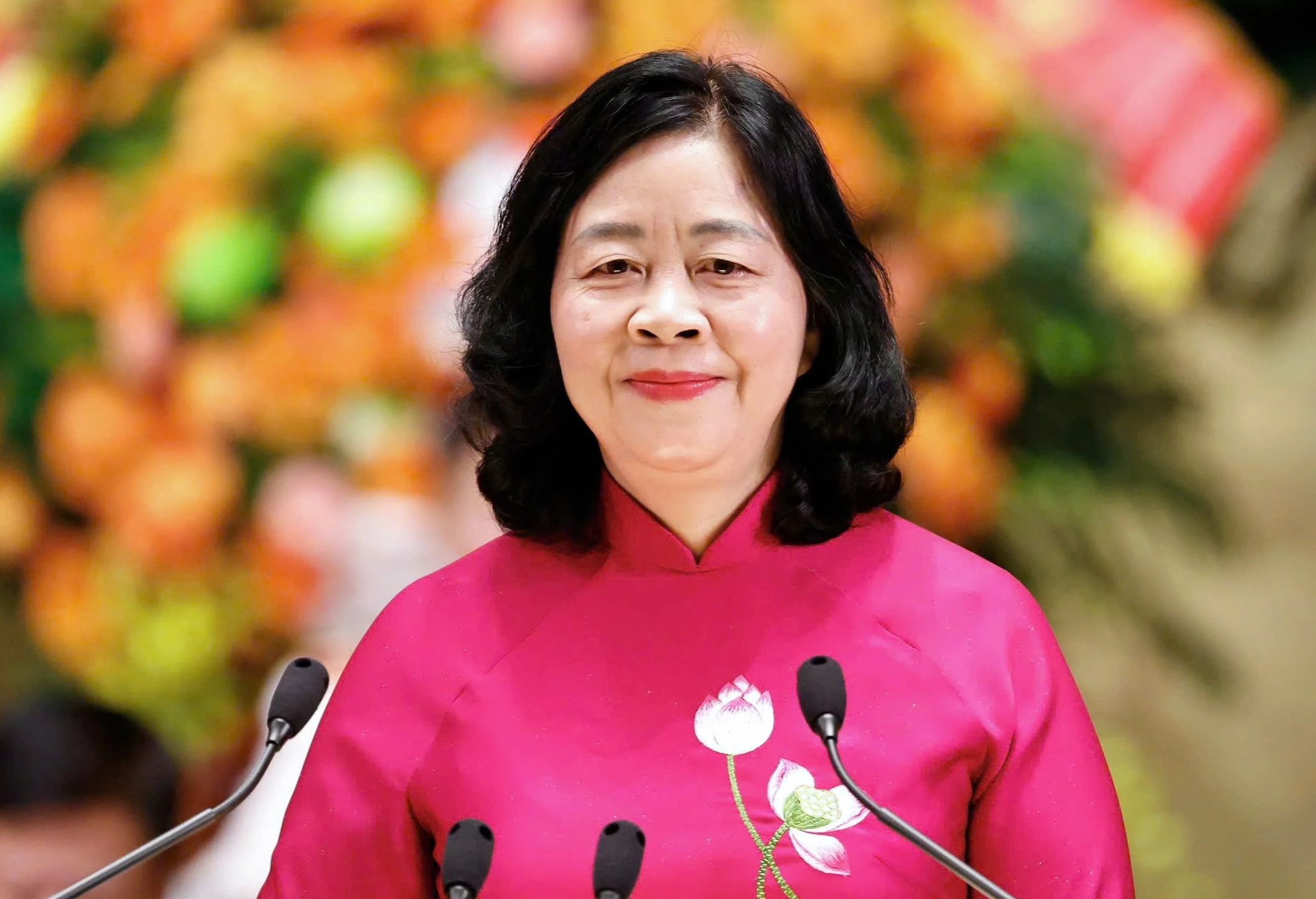 B&agrave; B&ugrave;i Thị Minh Ho&agrave;i l&agrave; Chủ tịch Ủy ban Trung ương MTTQ Việt Nam kh&oacute;a XI- Ảnh 1.