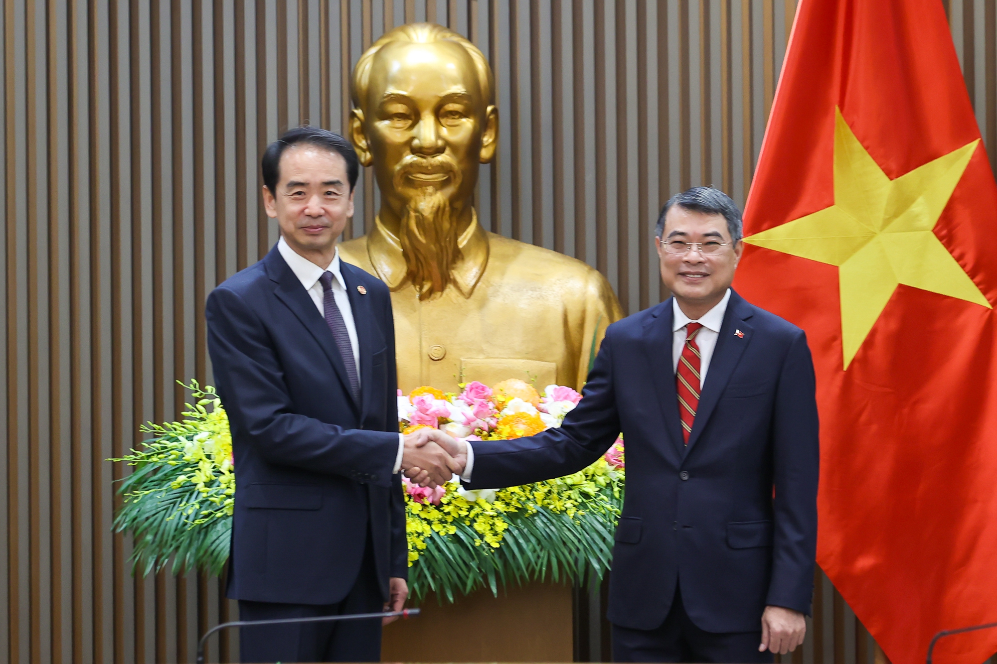 Tạo đột phá kết nối đường sắt, đẩy mạnh xuất khẩu nông sản Việt Nam- Trung Quốc - Ảnh 1.