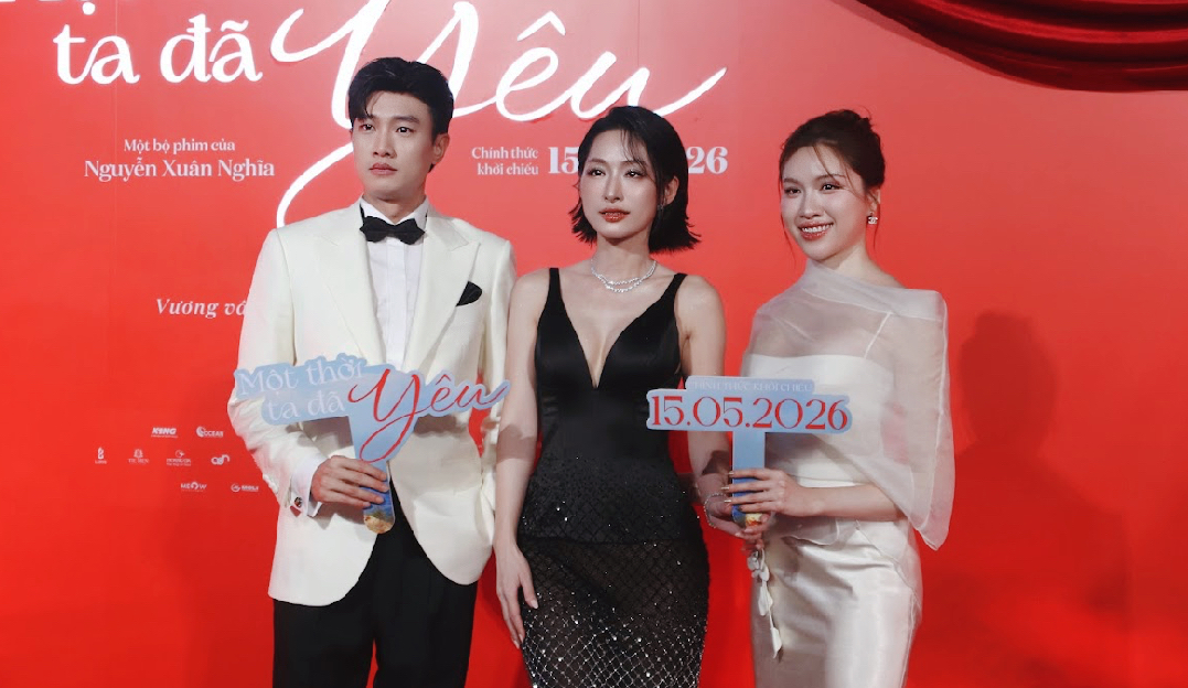 Ngọc Trinh diện gợi cảm mừng Quỳnh Thy t&aacute;i xuất - Ảnh 12.