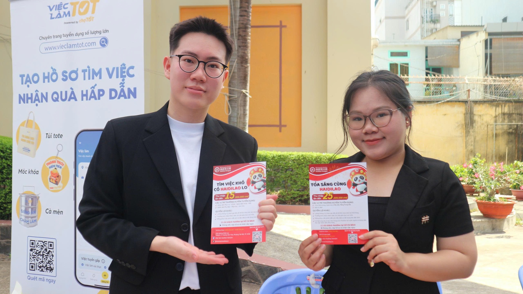Nhiều việc l&agrave;m lương cao đang cần tuyển gấp- Ảnh 1.