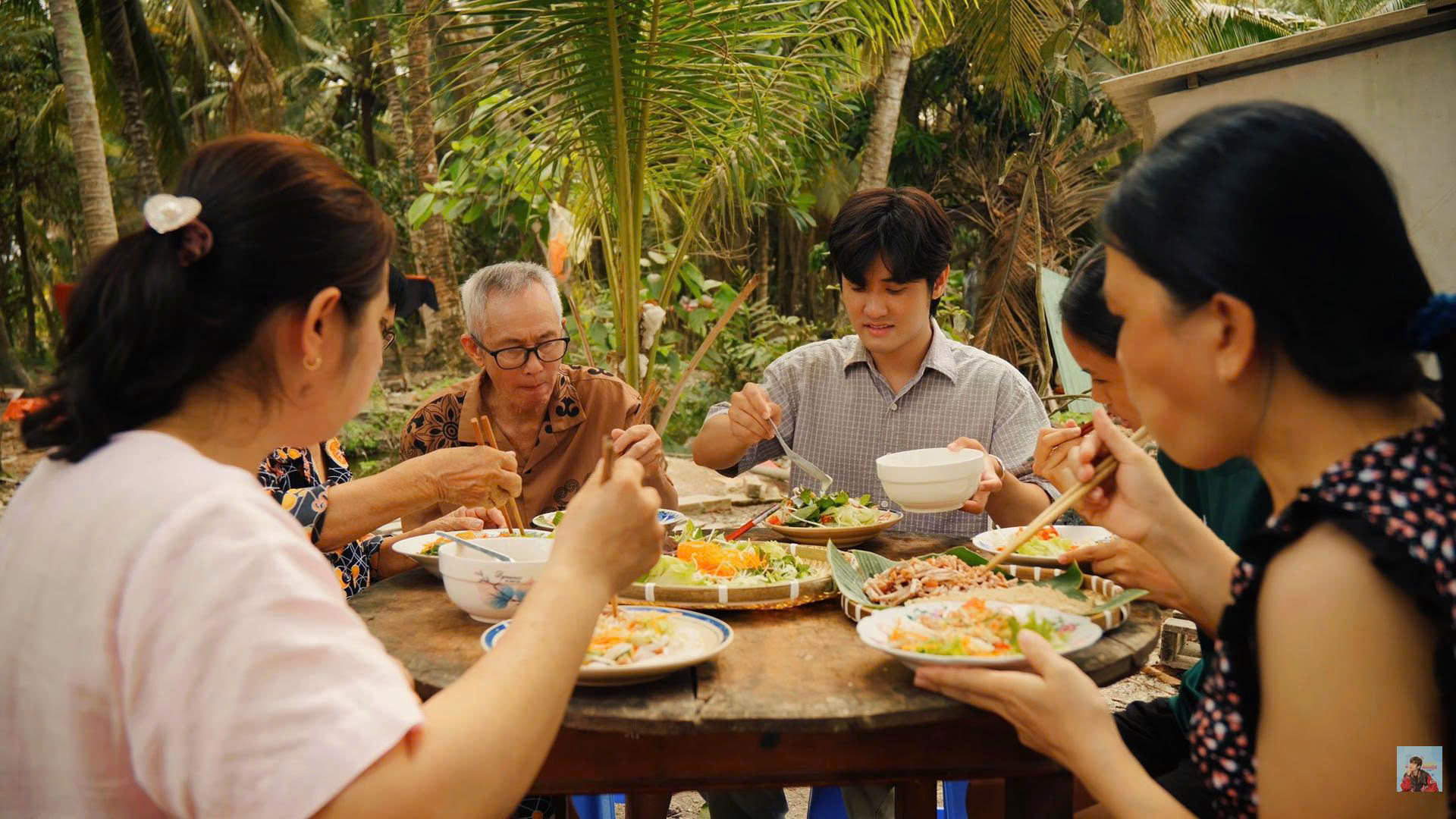 Chàng trai kể chuyện miền Tây bằng những món ăn quê - Ảnh 1.