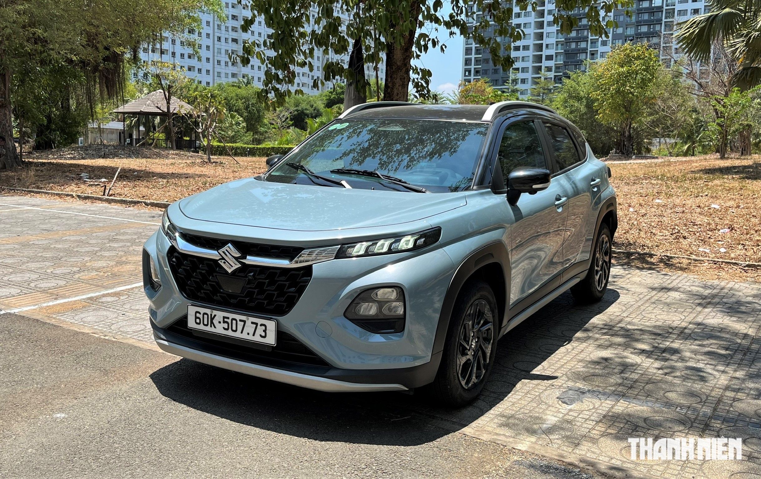10 ngày cầm lái Suzuki Fronx: Nhiều tính năng thực dụng, vài điểm vẫn hơi ‘vụng’ - Ảnh 2.