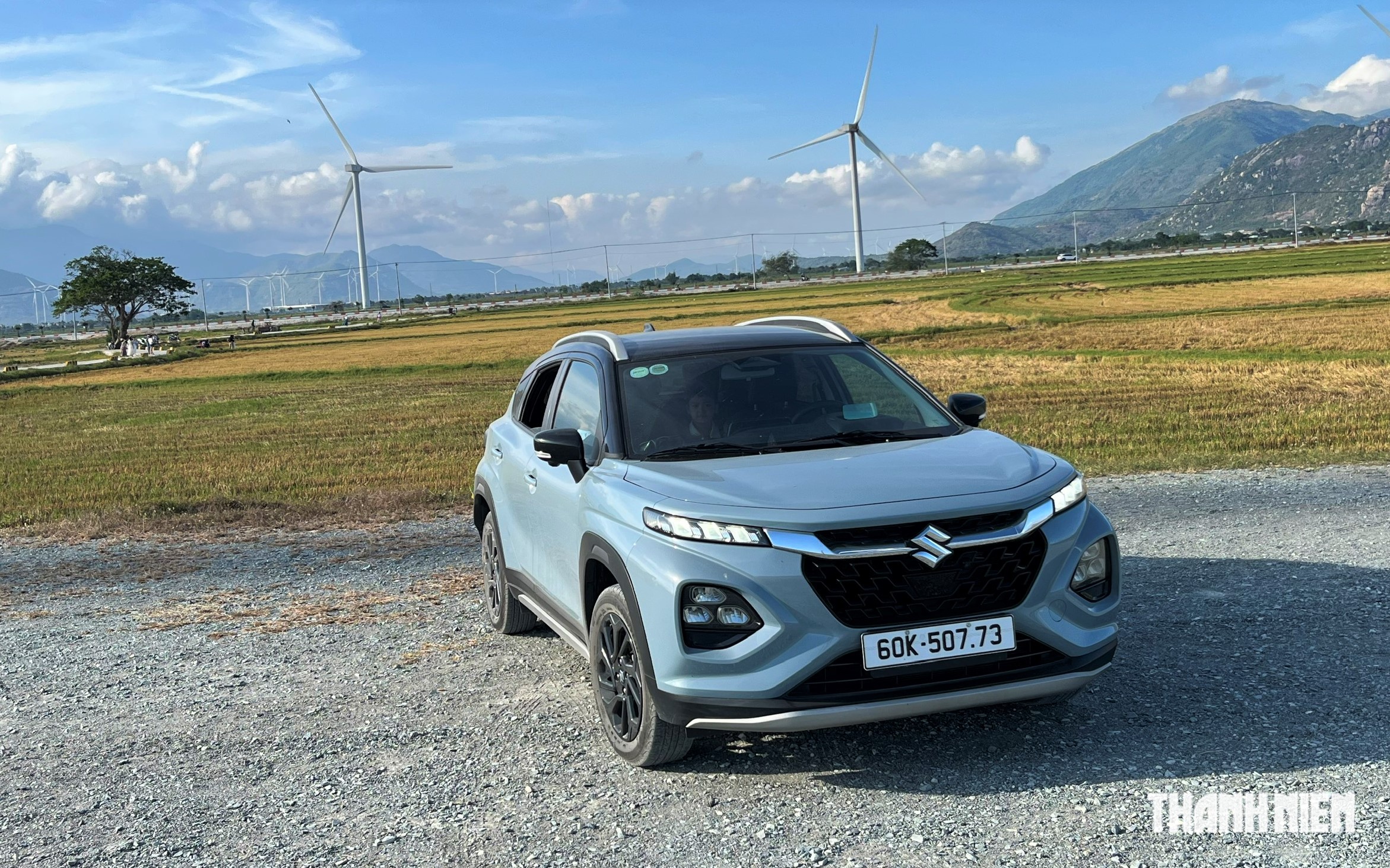 10 ngày cầm lái Suzuki Fronx: Nhiều tính năng thực dụng, vài điểm vẫn hơi ‘vụng’ - Ảnh 1.