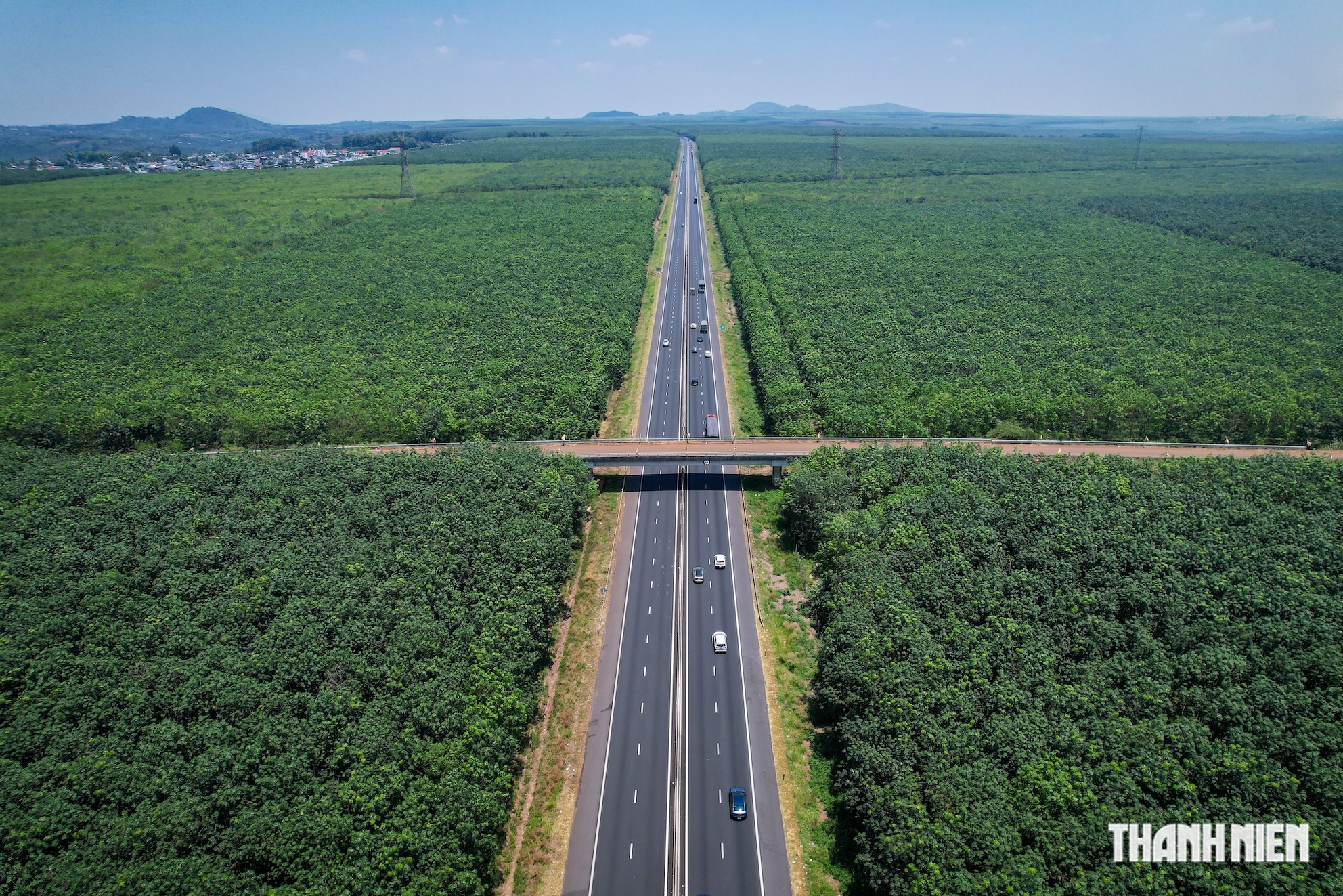 Sửa đổi Nghị định 168: Đề xuất bỏ giữ xe lỗi chuyển l&agrave;n sai tr&ecirc;n cao tốc - Ảnh 4.