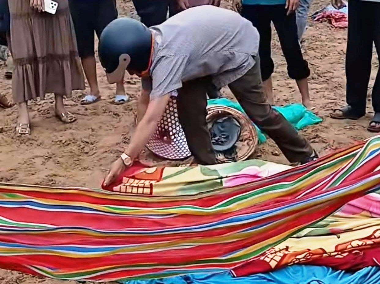Đà Nẵng: Đang làm đồng gặp mưa giông, người phụ nữ bị sét đánh tử vong- Ảnh 1. Đà Nẵng: Đang làm đồng gặp mưa giông, người phụ nữ bị sét đánh tử vong- Ảnh 1.