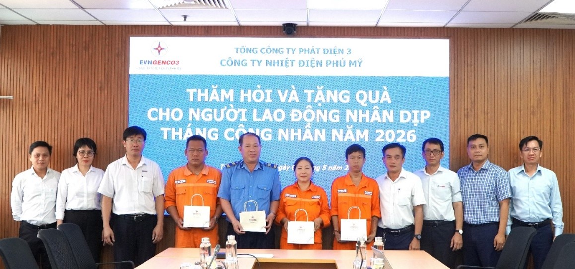 Công đoàn Nhiệt điện Phú Mỹ thăm, tặng quà người lao động dịp Tháng Công nhân 2026 - Ảnh 1.