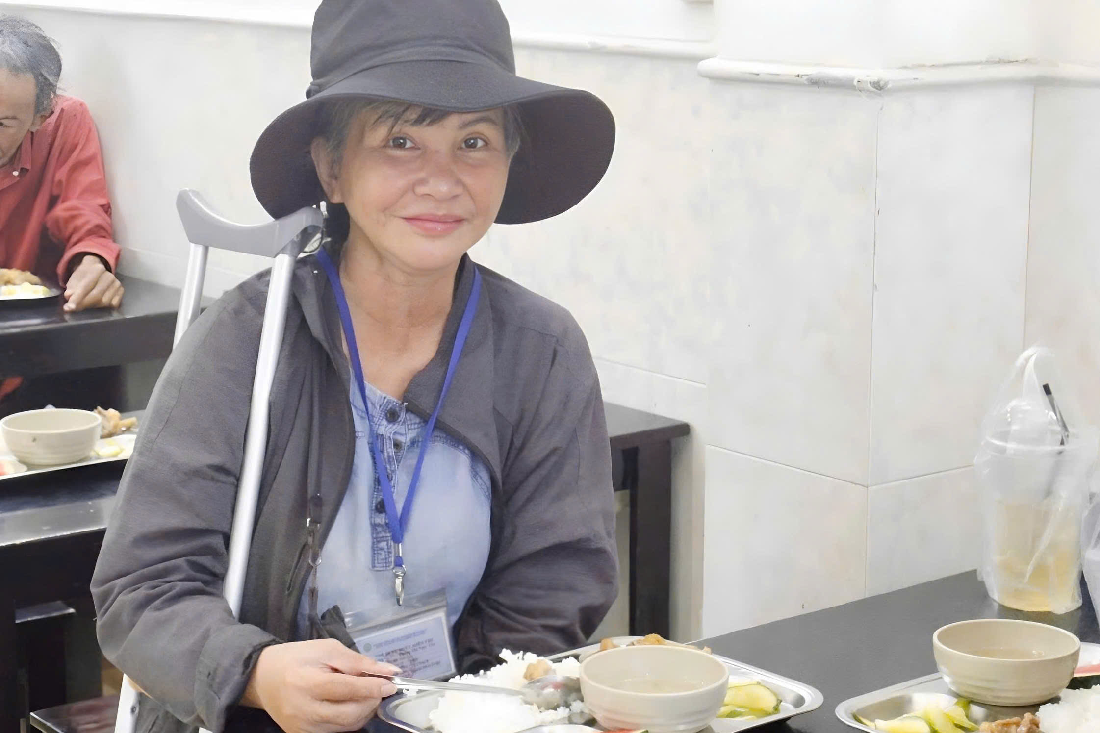 Quán cơm miễn phí gần bệnh viện và lời chúc lạ: ‘Mong không gặp lại’- Ảnh 2.