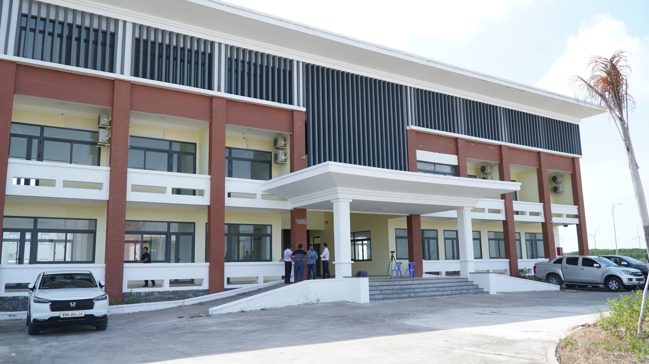 Khu tôm công nghệ cao 338 tỉ, báo cáo gì với Bí thư Tỉnh ủy Cà Mau - Ảnh 3.
