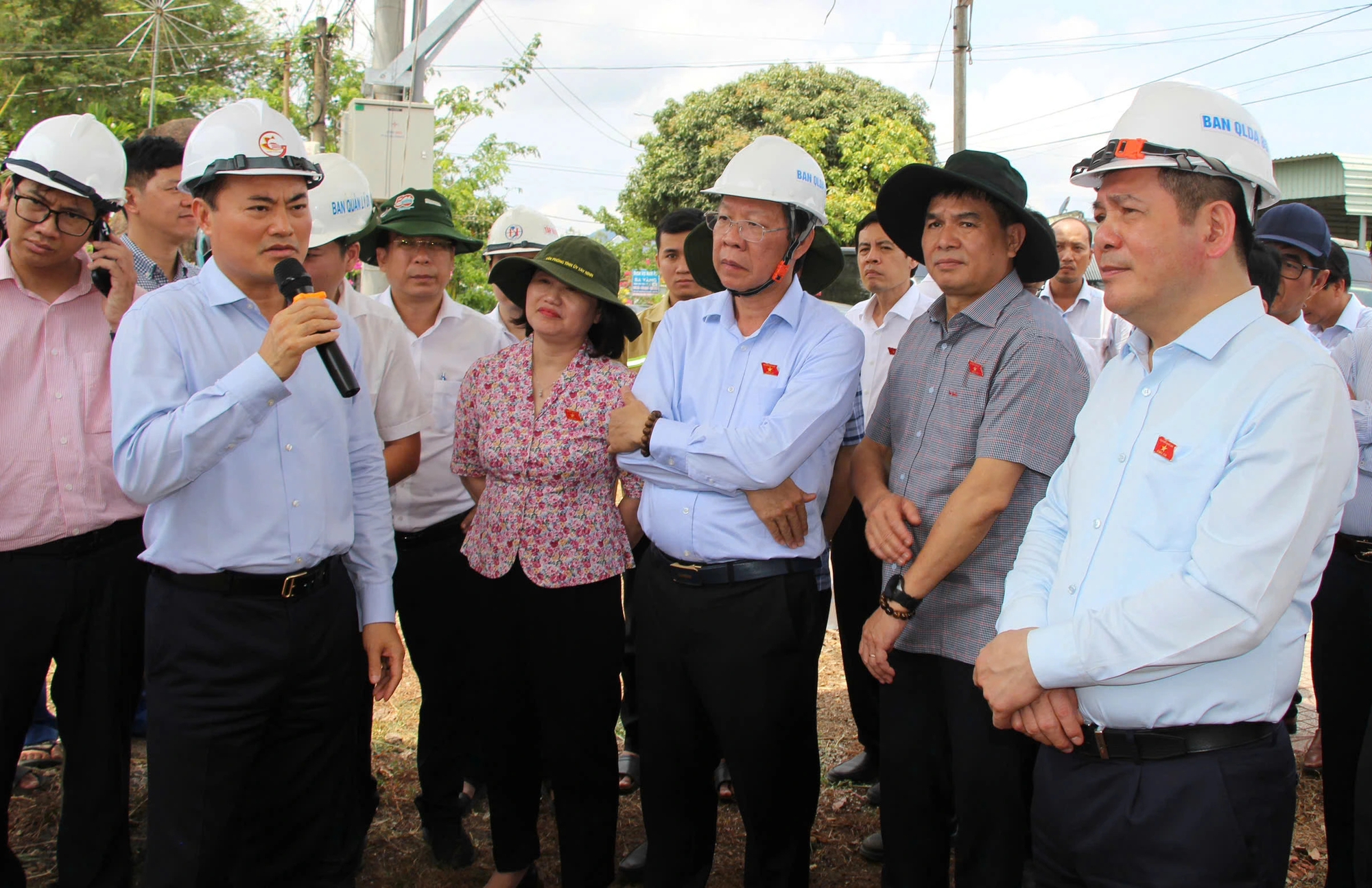 Kết nối giao thông TP.HCM với sân bay Long Thành sẽ đồng bộ vào cuối năm 2026 - Ảnh 1.