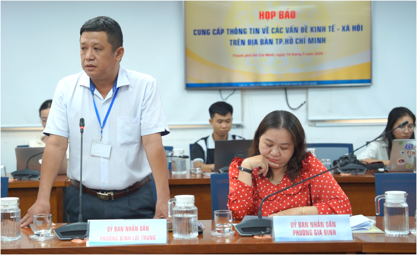Chính quyền tăng tốc vận động người dân bàn giao mặt bằng dự án rạch Xuyên Tâm - Ảnh 3.