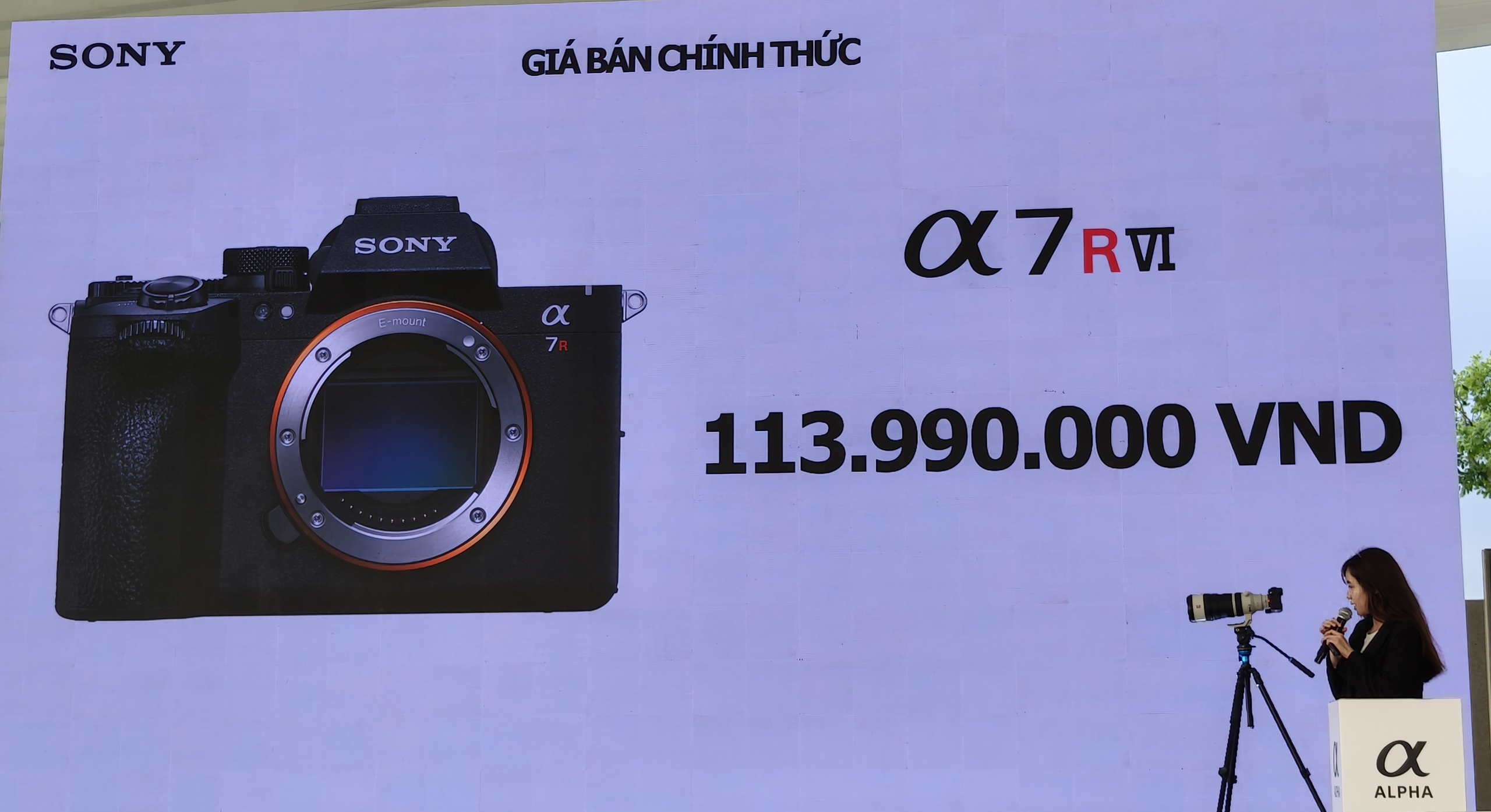 Sony Alpha 7R VI ra mắt, giá 114 triệu đồng - Ảnh 1.
