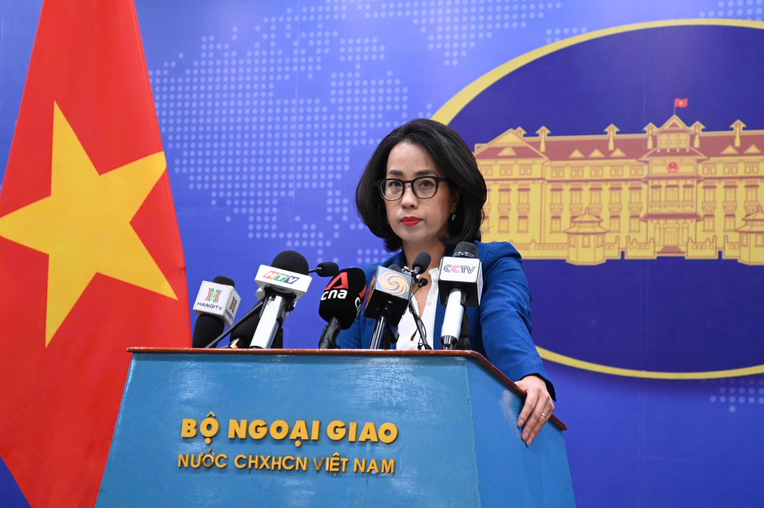 Việt Nam l&ecirc;n tiếng Trung Quốc v&agrave; Philippines c&oacute; những hoạt động tại đ&aacute; Ho&agrave;i &Acirc;n - Ảnh 1.