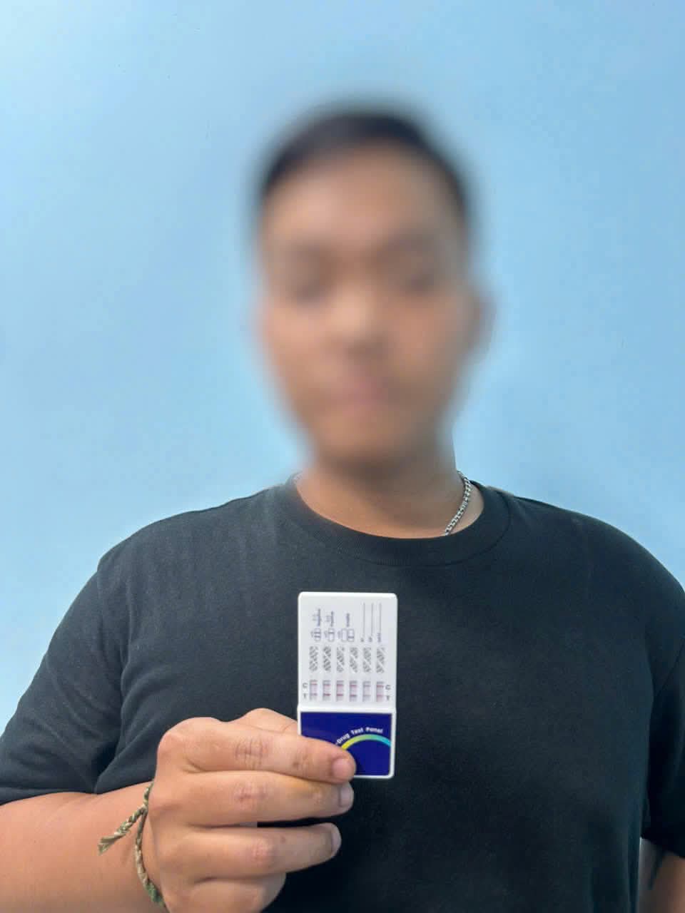 Triệt phá đường dây ma túy trên mạng, phát hiện 'nấm thần' gây ảo giác mạnh- Ảnh 1. Triệt phá đường dây ma túy trên mạng, phát hiện 'nấm thần' gây ảo giác mạnh- Ảnh 1.