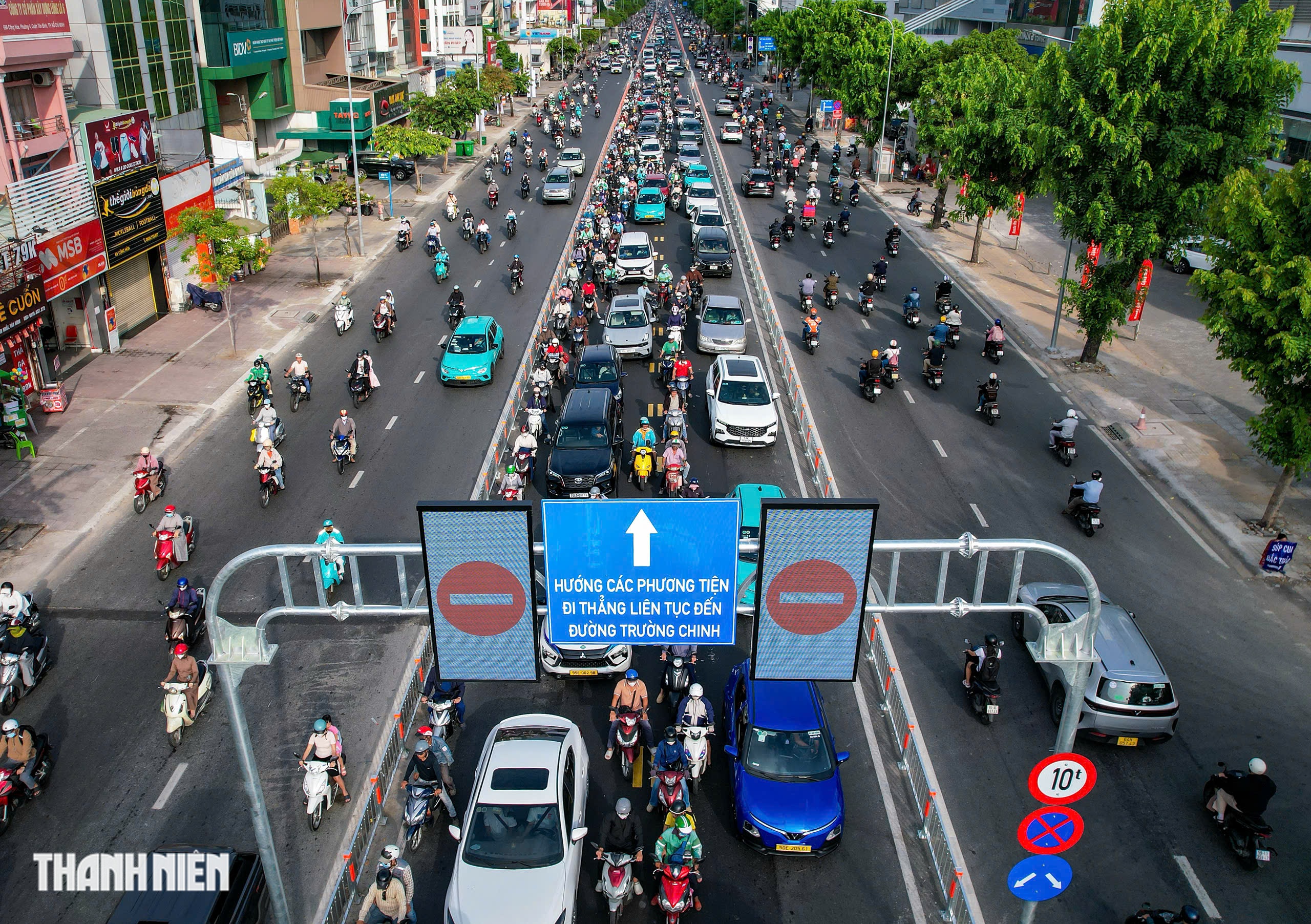 Đường Cộng H&ograve;a đảo chiều: 'Kh&ocirc;ng c&ograve;n cảnh nh&iacute;ch 30 ph&uacute;t qua cửa ng&otilde; T&acirc;n Sơn Nhất' - Ảnh 9.