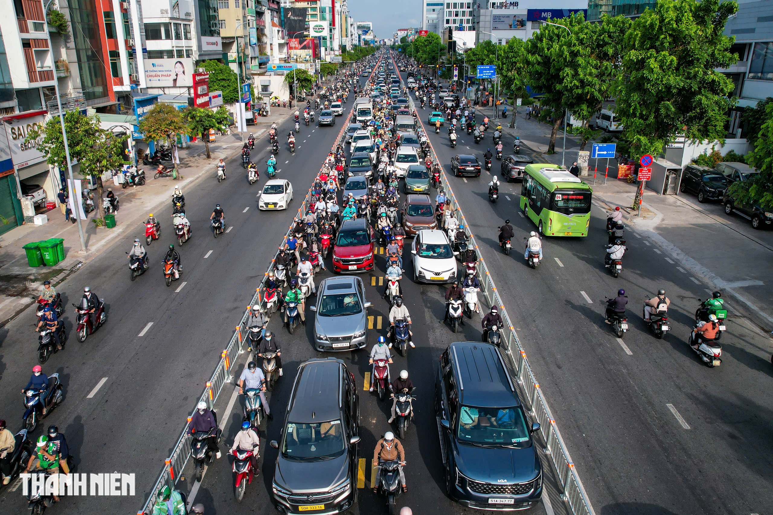 Đường Cộng H&ograve;a đảo chiều: 'Kh&ocirc;ng c&ograve;n cảnh nh&iacute;ch 30 ph&uacute;t qua cửa ng&otilde; T&acirc;n Sơn Nhất' - Ảnh 6.