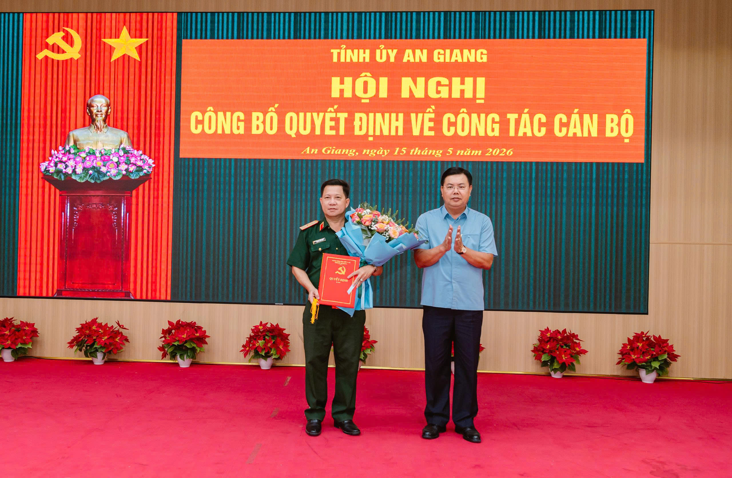 El general de división Nguyen Van Hung ha sido nombrado comandante del ...
